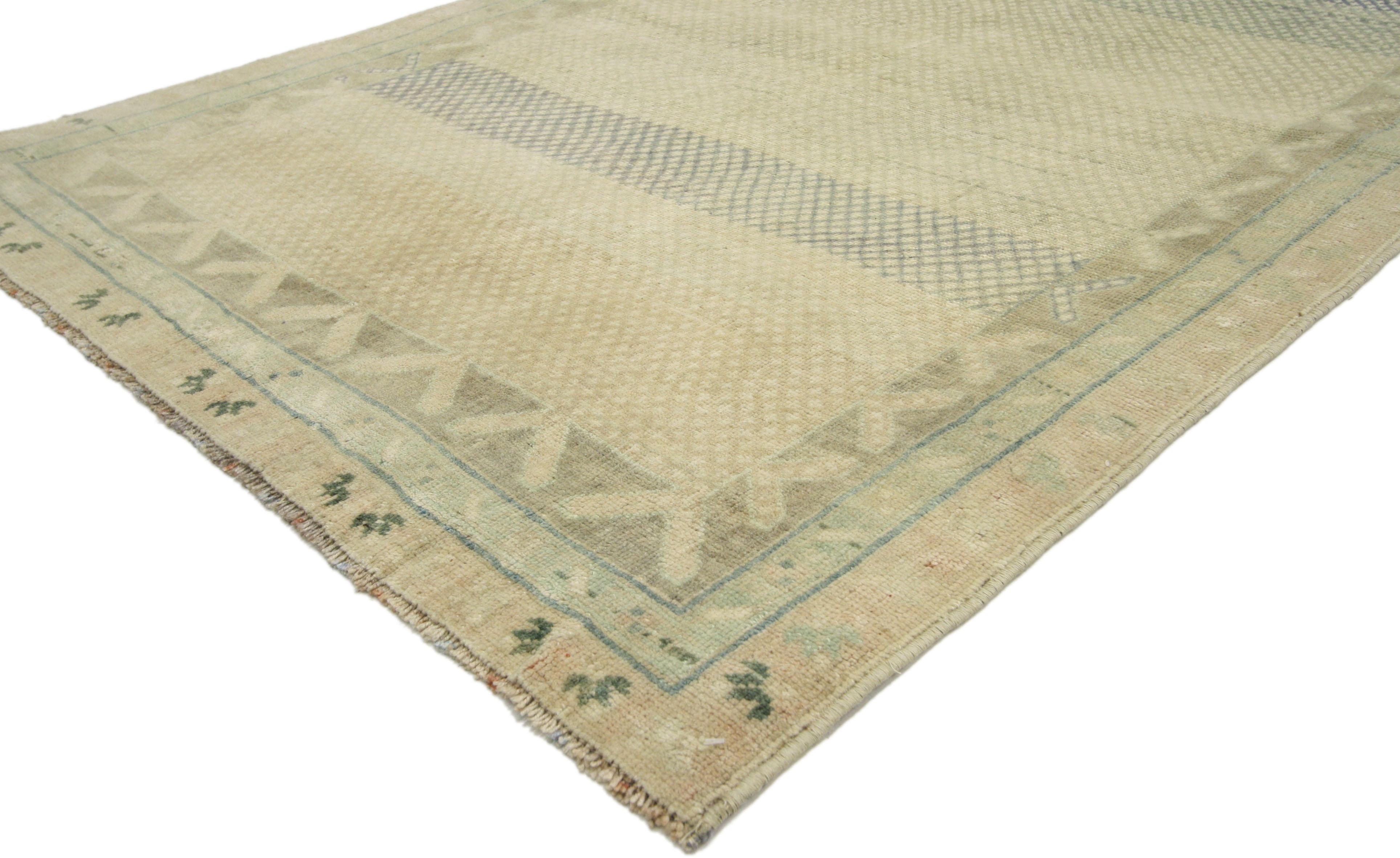 52423 Rustic French style vintage Turkish Oushak rug for kitchen, bathroom, or entry rug. Ethereal and atmospheric, this hand knotted wool vintage Turkish Oushak rug soothes and transports the viewer with a calm color palate and soft hues. Hand