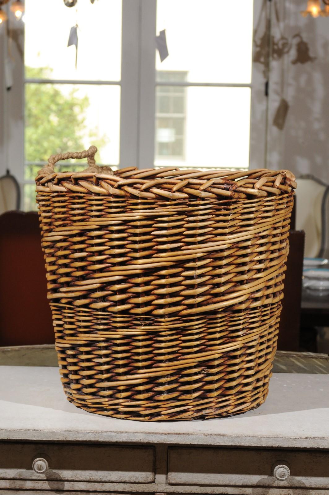 Rustic French Wicker Basket with Single Lateral Handle and Diagonal Patterns 6