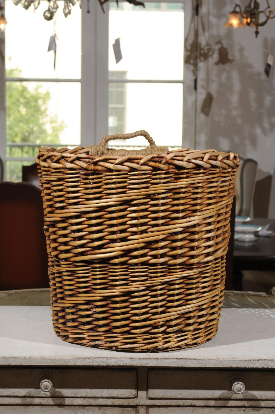 Rustic French Wicker Basket with Single Lateral Handle and Diagonal Patterns 5