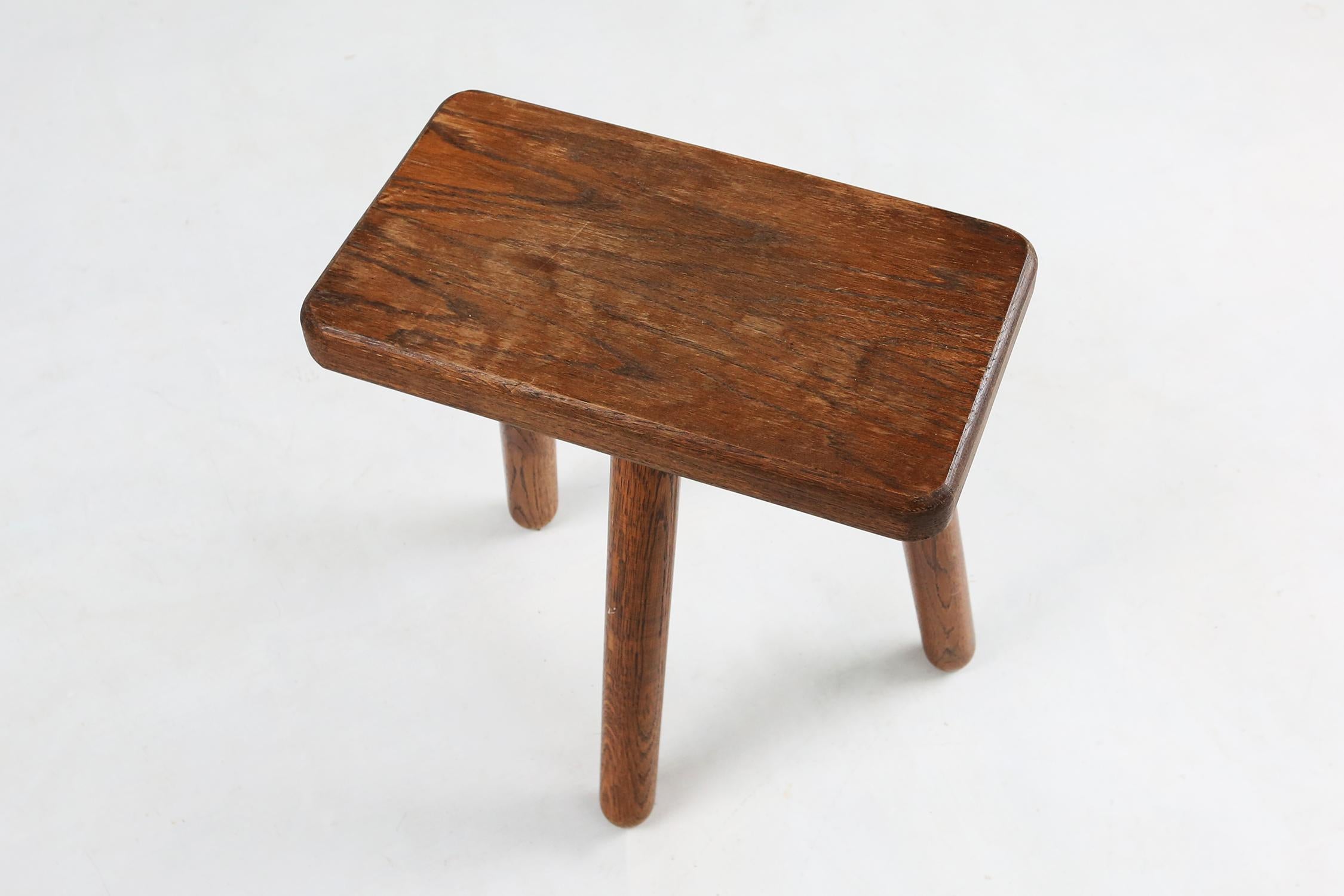 Rustic French wooden stool 1940 For Sale 2