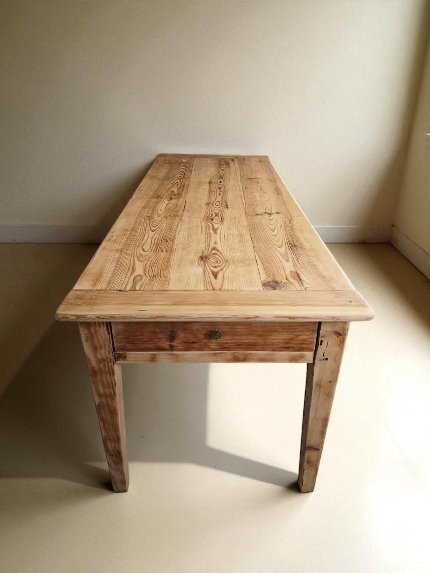 20ième siècle Rustic French Work Table I Early 20th Century  Solid Pine  France en vente