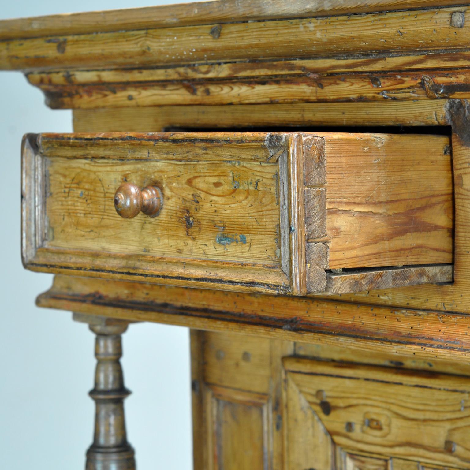 Rustic German pine and oak cabinet, circa 1850 For Sale 8