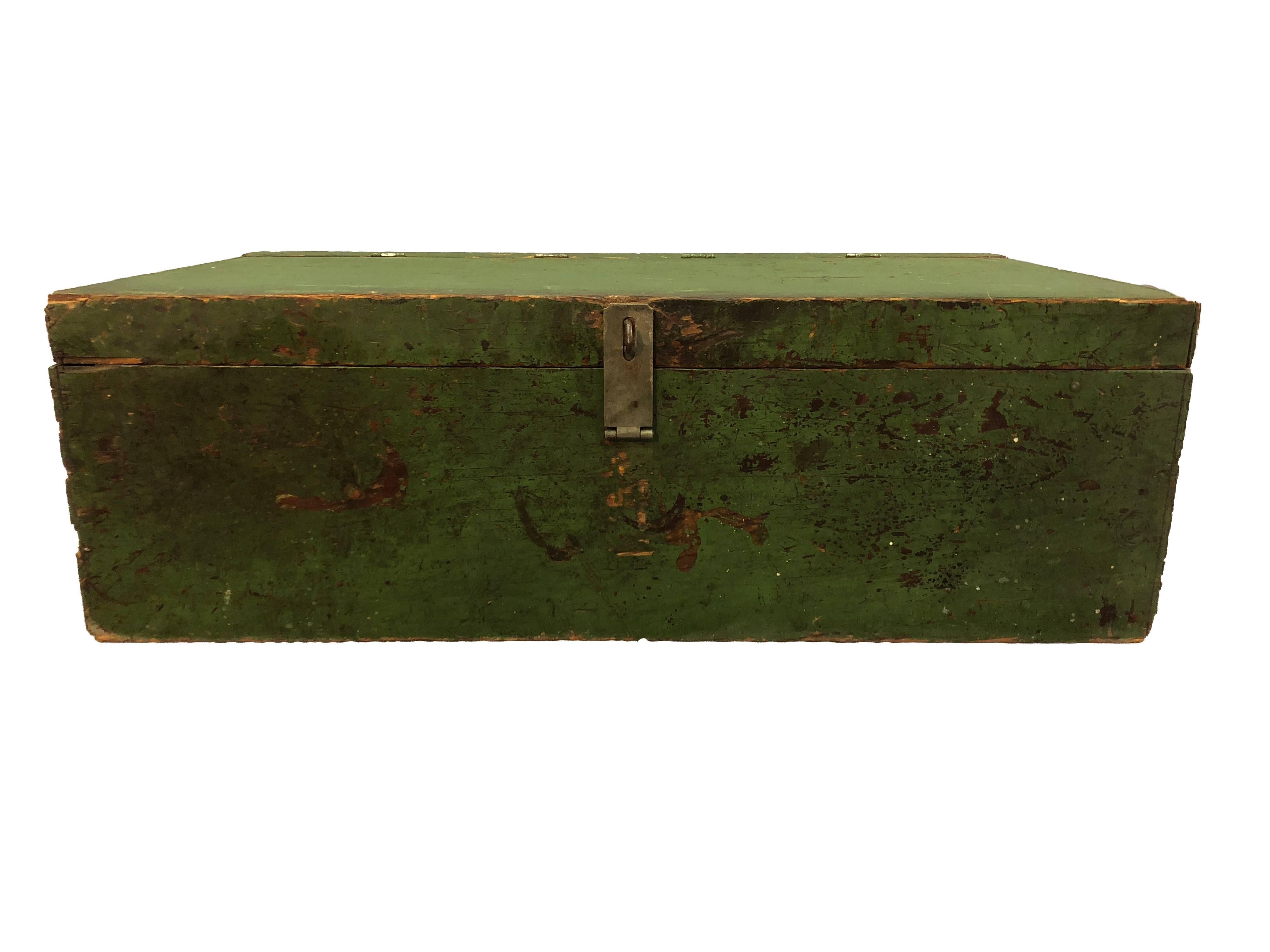 Rustic Green Painted Tool Chest For Sale 3