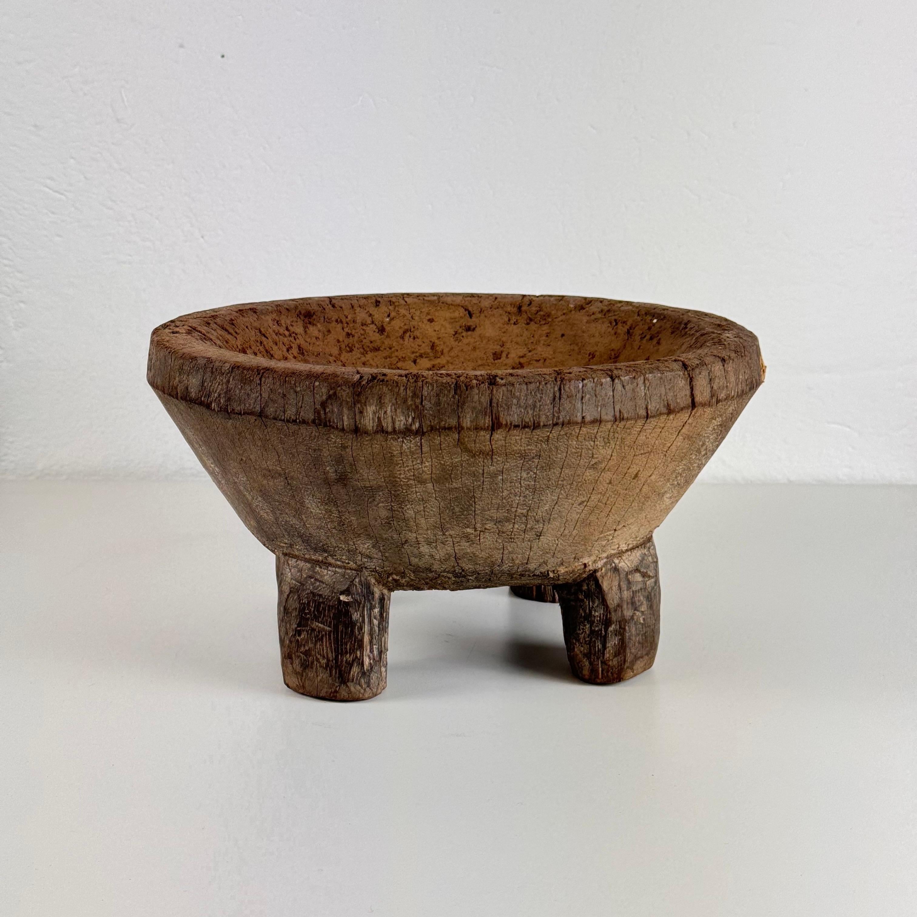 Italian Rustic Hand-Carved Oak Mortar with Primitive Charm, Circa Late 1920s For Sale