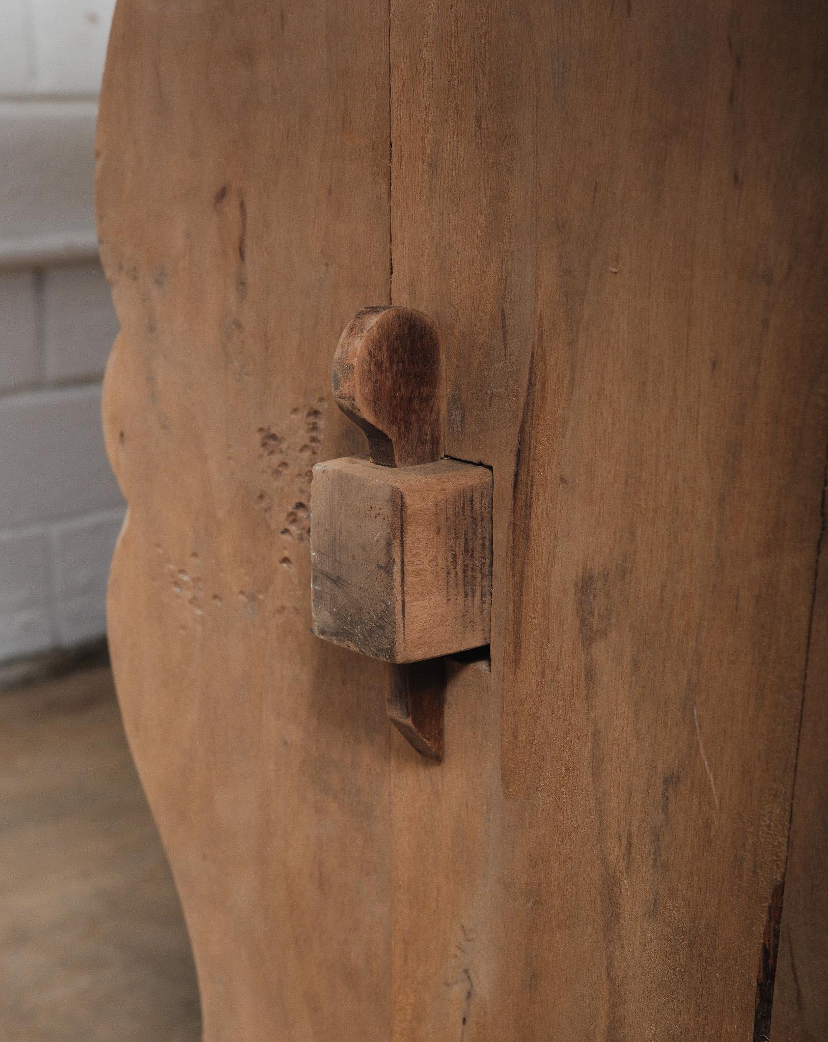 Rustic Hand-Carved Pine Trestle Dining Table with Shaped Pedestal Base For Sale 2