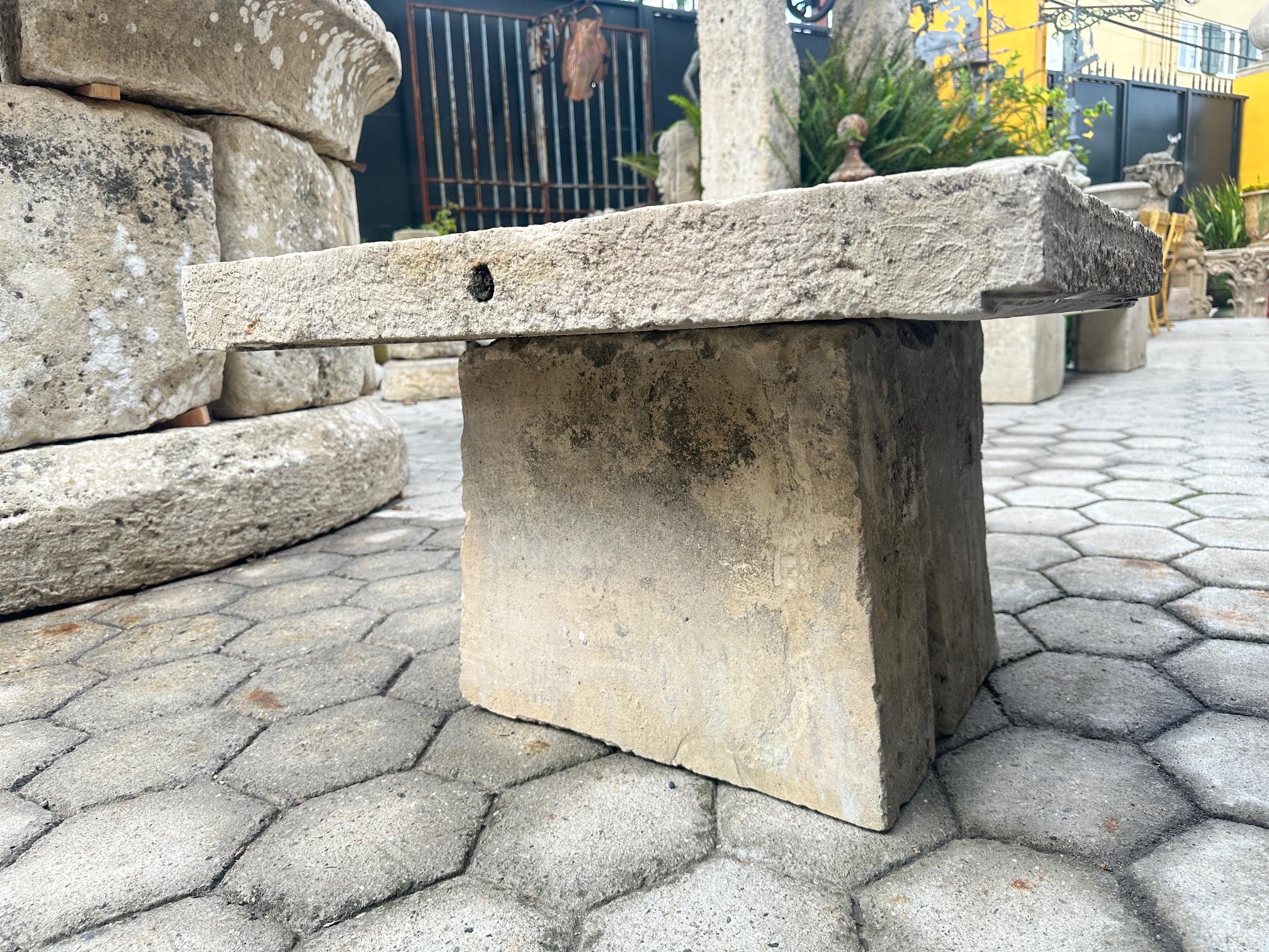 Tavolo rustico in pietra intagliata a mano da giardino, da caffè, da patio, da esterno, da interno, antico in vendita 12