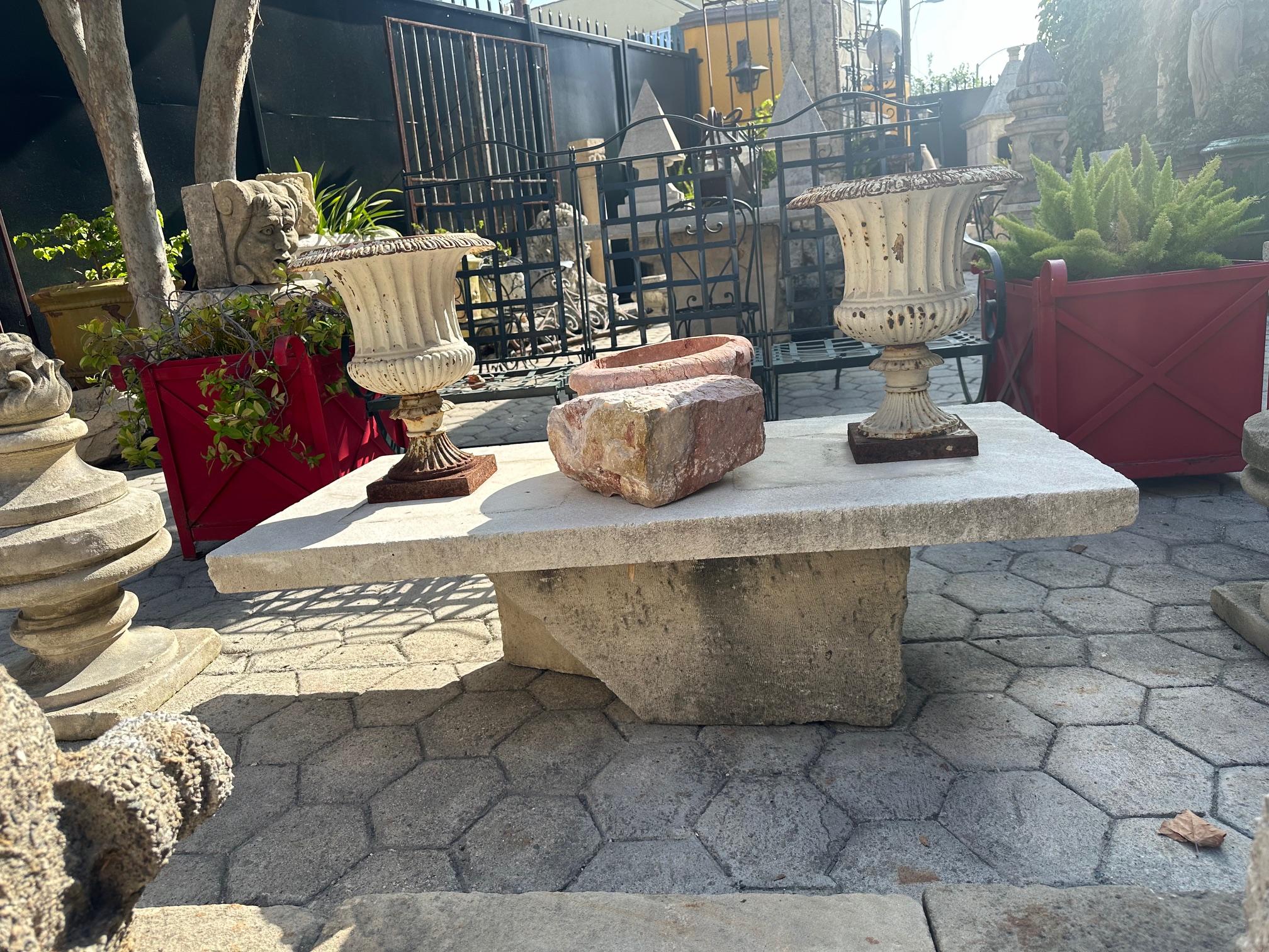 Rustico scolpito a mano in pietra Giardino caffè Fattoria patio tavolo esterno interno Antico 1