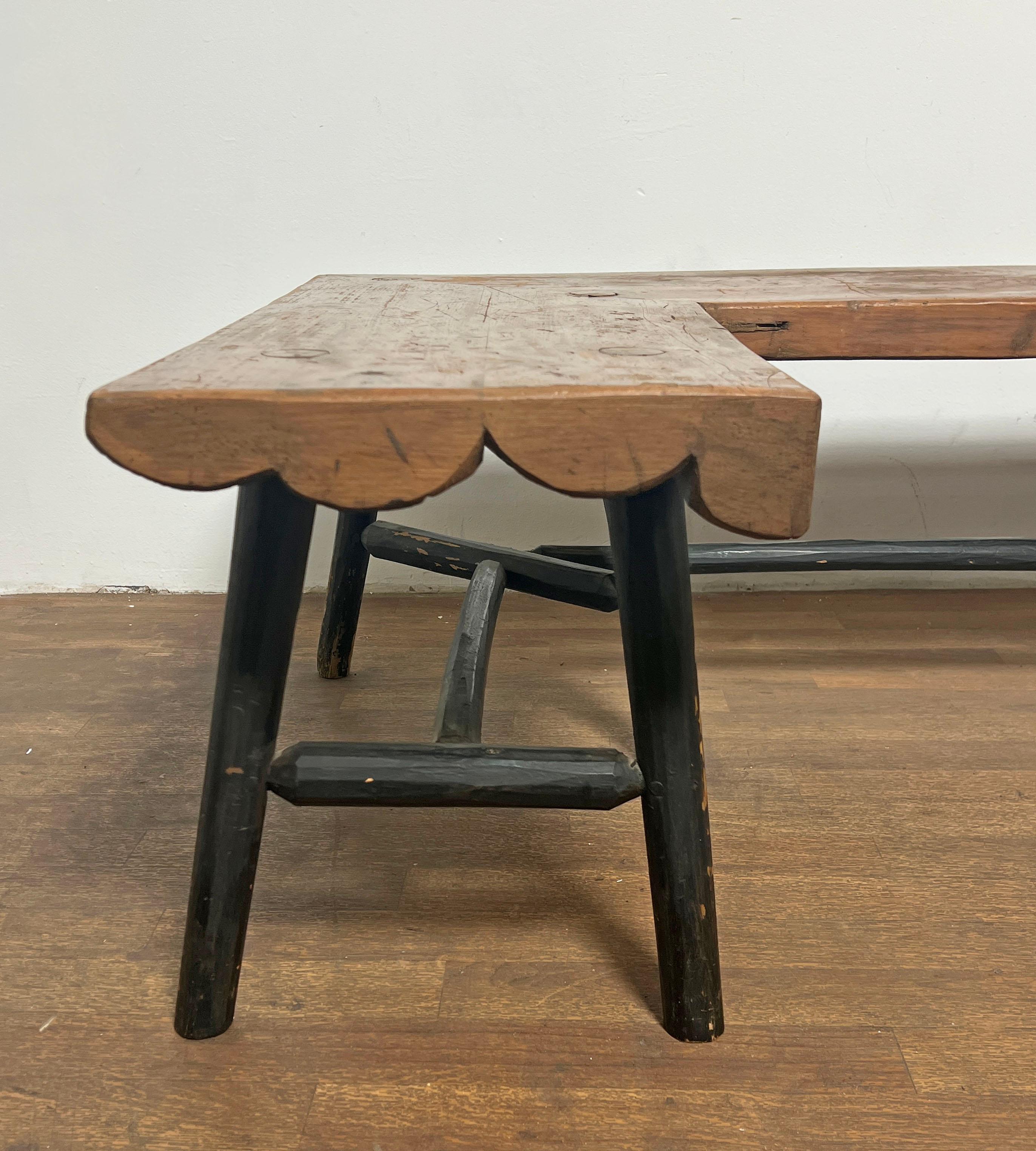 Rustikale Hand Made Adirondack Banquette Stil Bank Circa 1940s im Zustand „Gut“ im Angebot in Peabody, MA
