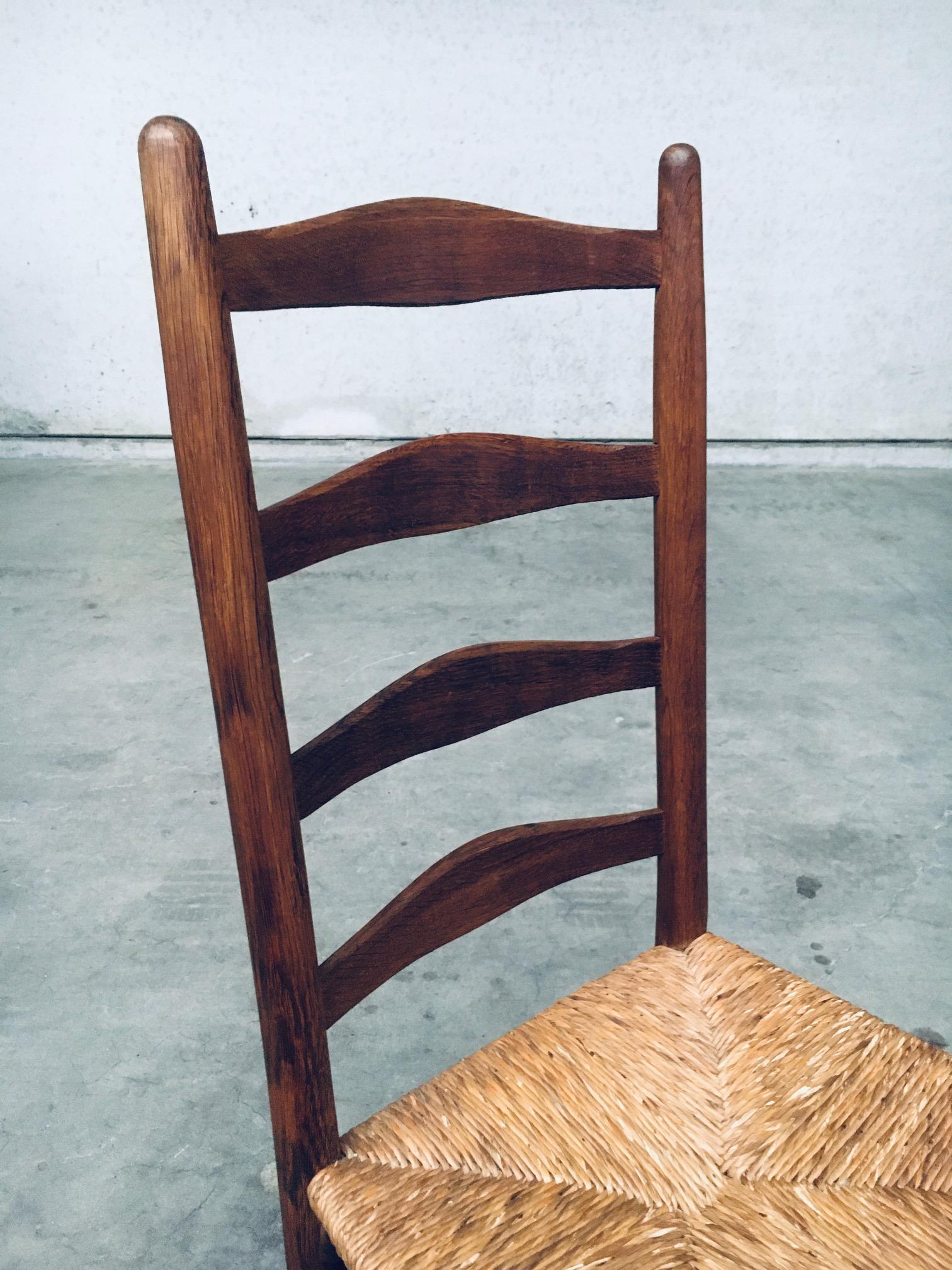 Sedie da pranzo rustiche con schienale alto realizzate a mano in Oak e giunco, Belgio, anni '40 in vendita 4