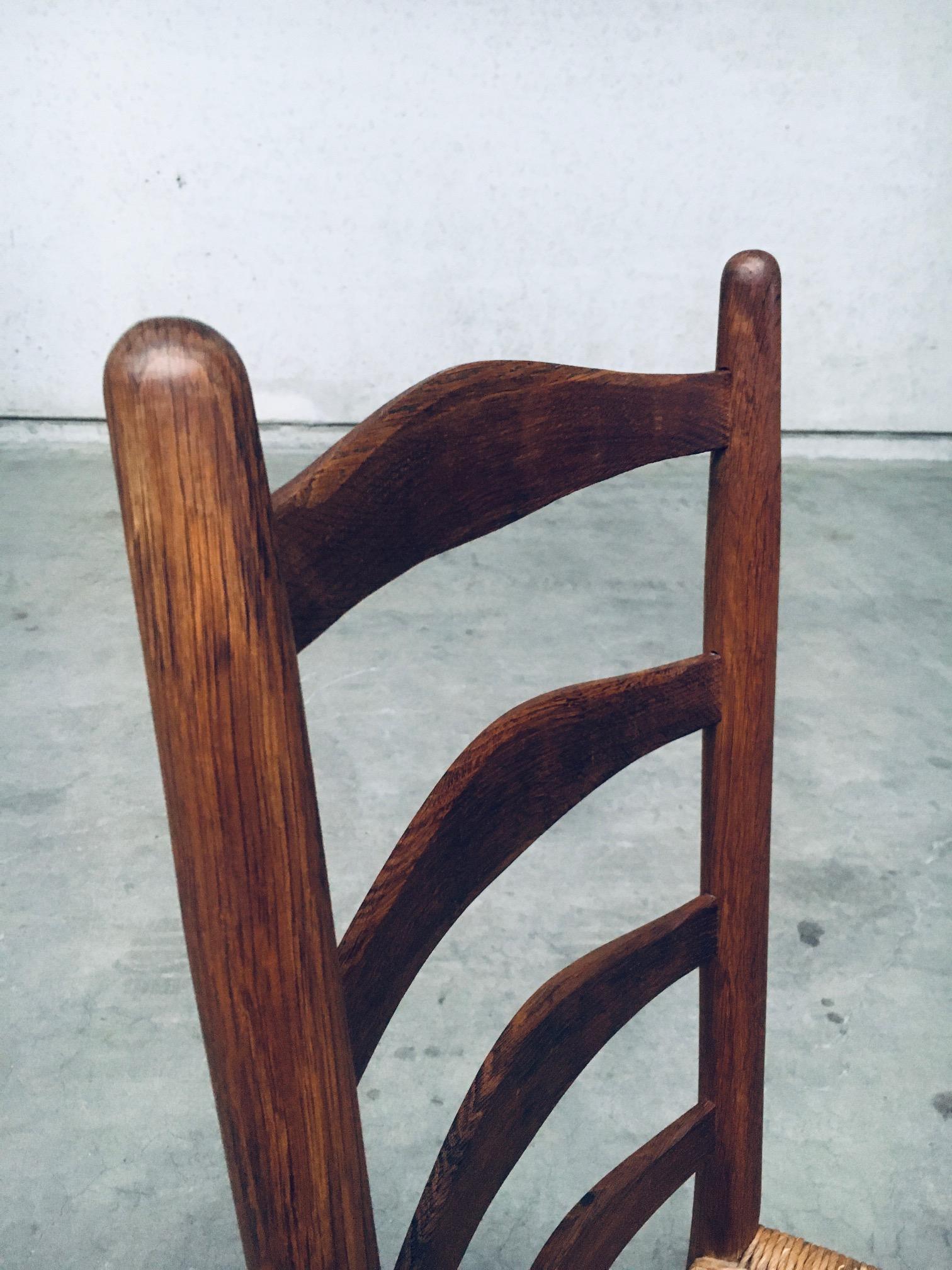 Sedie da pranzo rustiche con schienale alto realizzate a mano in Oak e giunco, Belgio, anni '40 in vendita 7