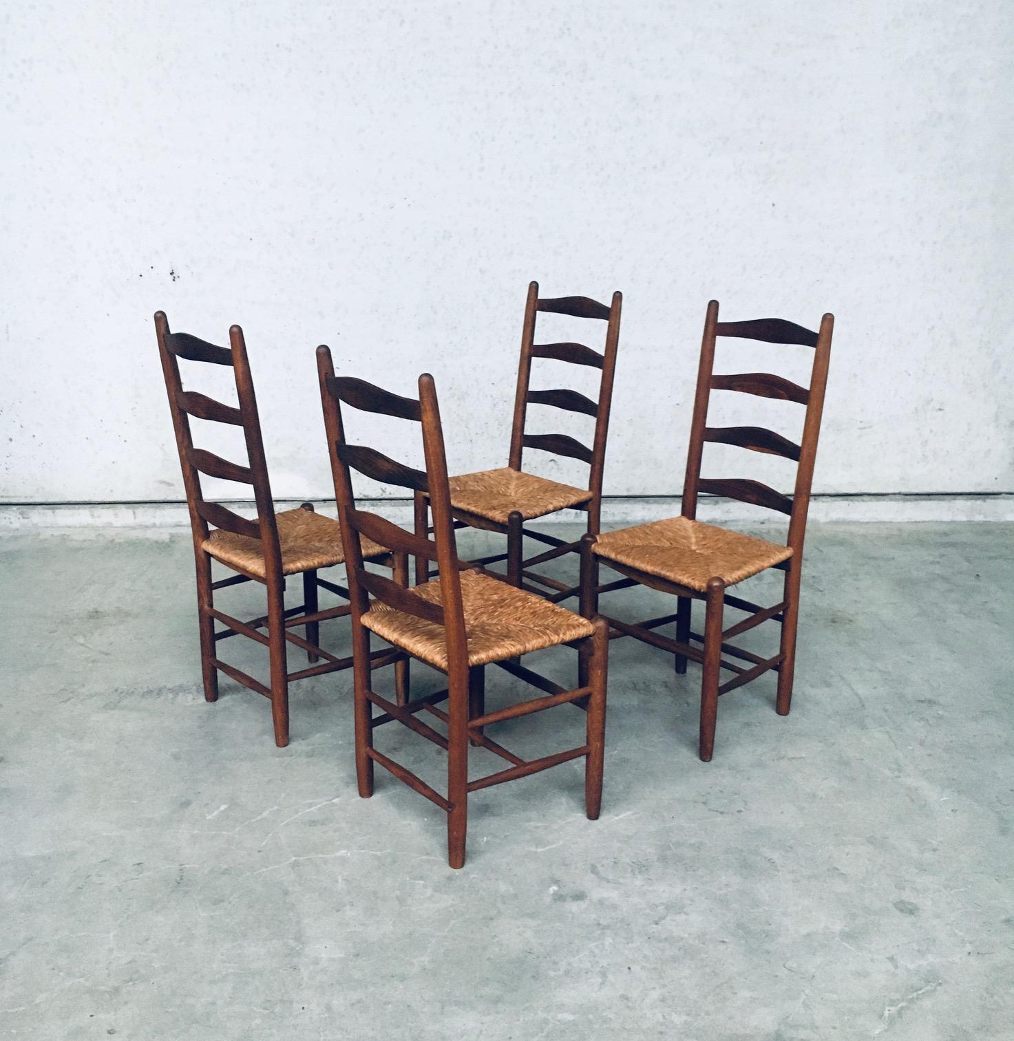 Sedie da pranzo rustiche con schienale alto realizzate a mano in Oak e giunco, Belgio, anni '40 In condizioni buone in vendita a Oud-Turnhout, VAN