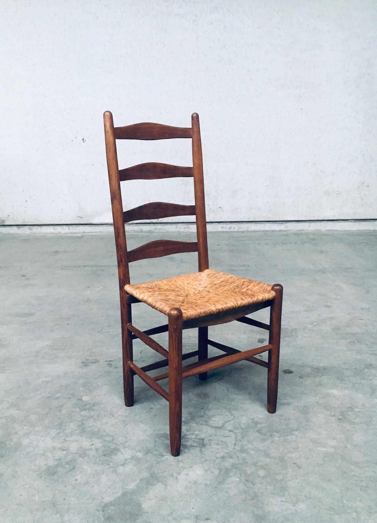 Giunco Sedie da pranzo rustiche con schienale alto realizzate a mano in Oak e giunco, Belgio, anni '40 in vendita