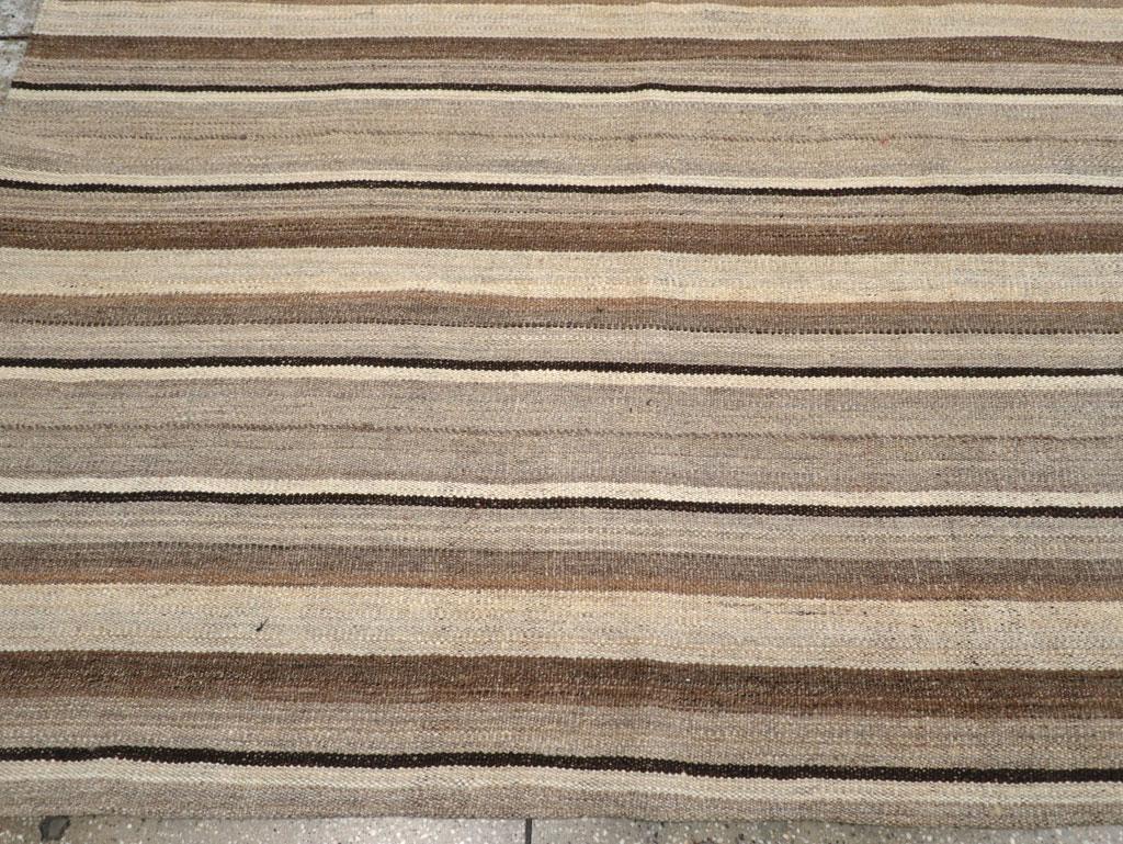Contemporary Rustic Handmade Turkish Flatweave Kilim Room Size Carpet For Sale