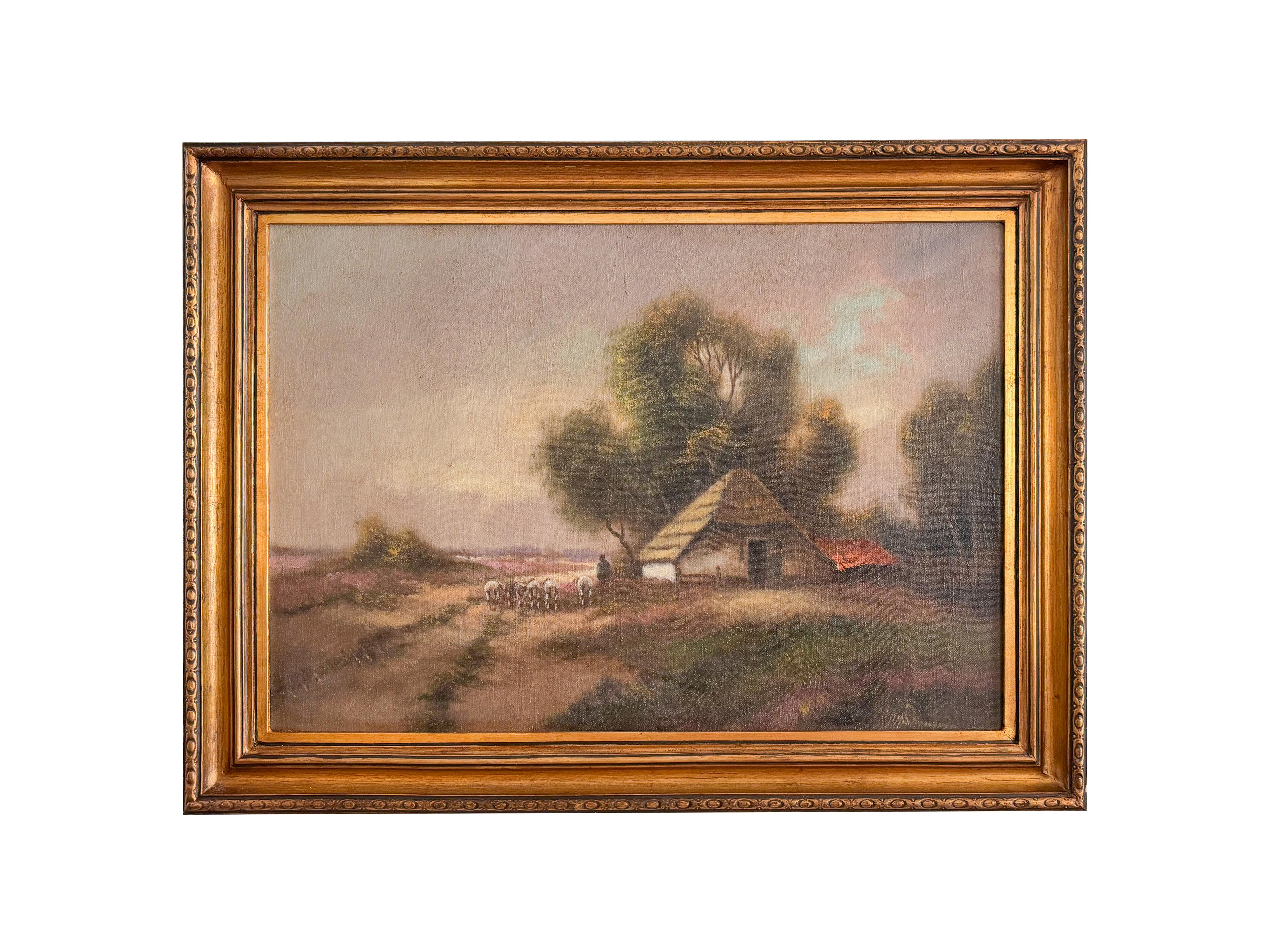 Signiertes Ölgemälde, das den zeitlosen Charme des Landlebens einfängt. Es zeigt einen ruhigen Feldweg, einen Hirten, der seine Herde führt, und ein malerisches, mit Heustroh gedecktes Häuschen im Schatten hoher Bäume. Der zarte Pastellhimmel und