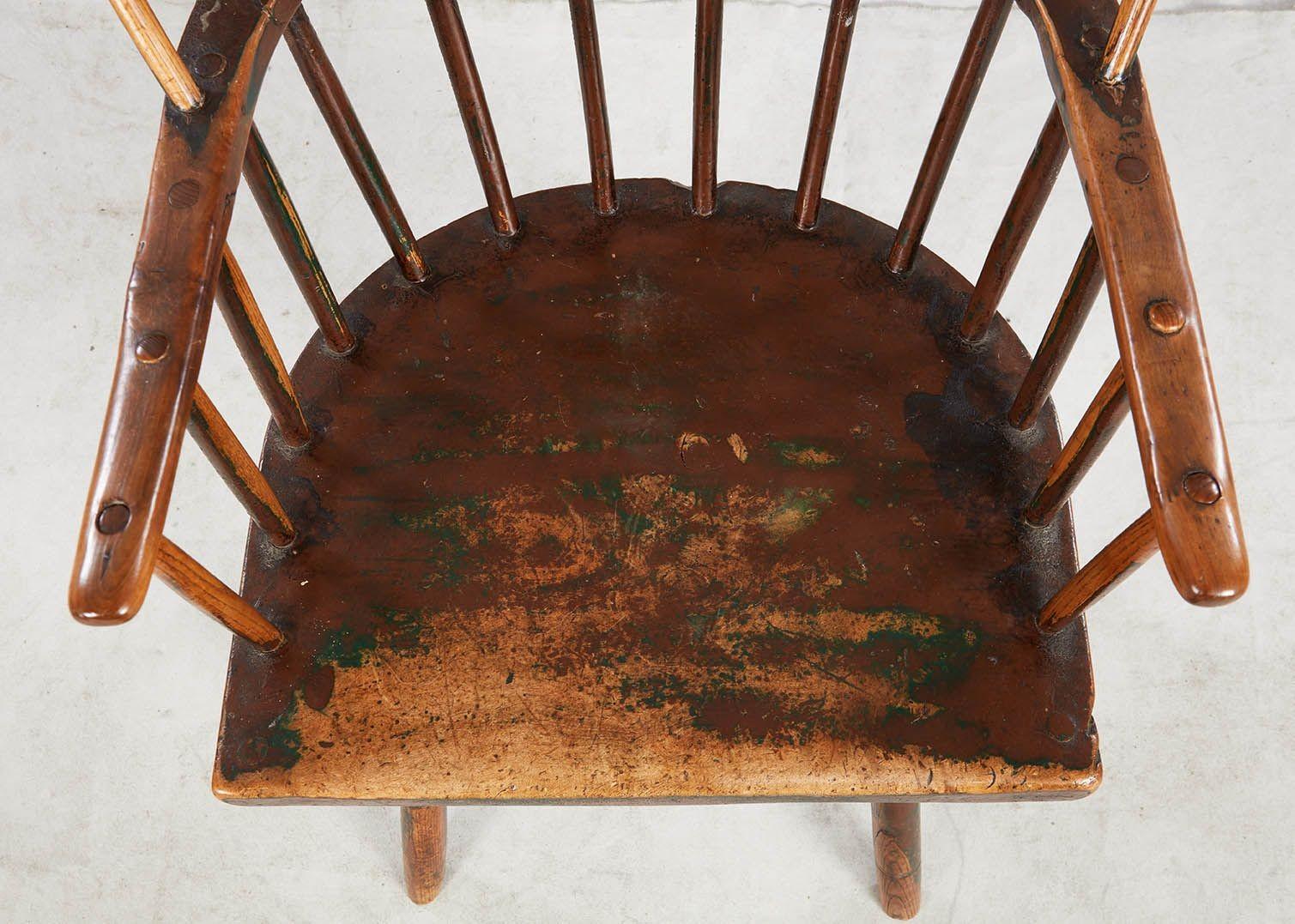 Poltrona Welsh Windsor con schienale a cerchio rustico in vendita 9