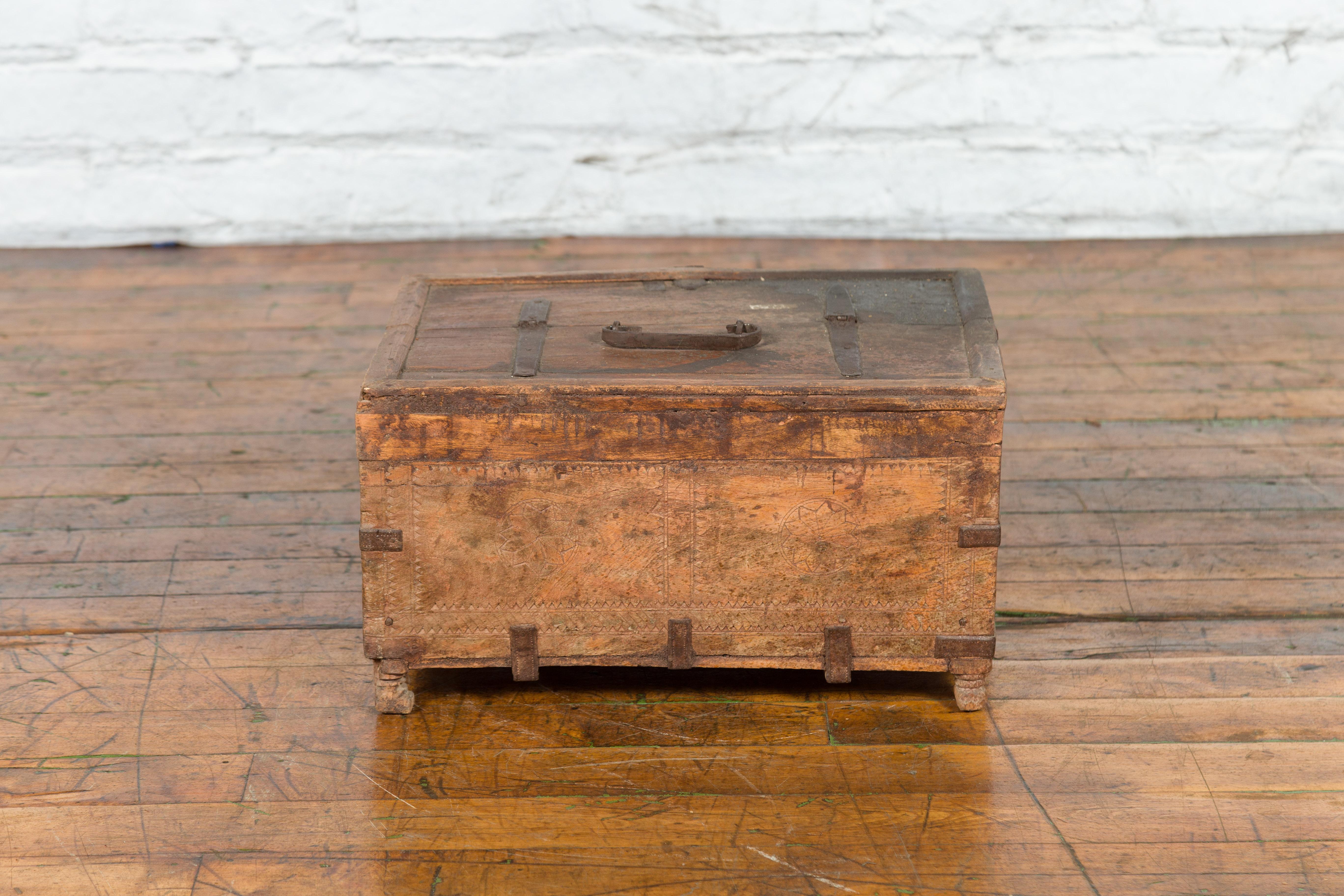 Rustic Indian 19th Century Treasure Box with Carved Rosettes and Small Feet For Sale 5