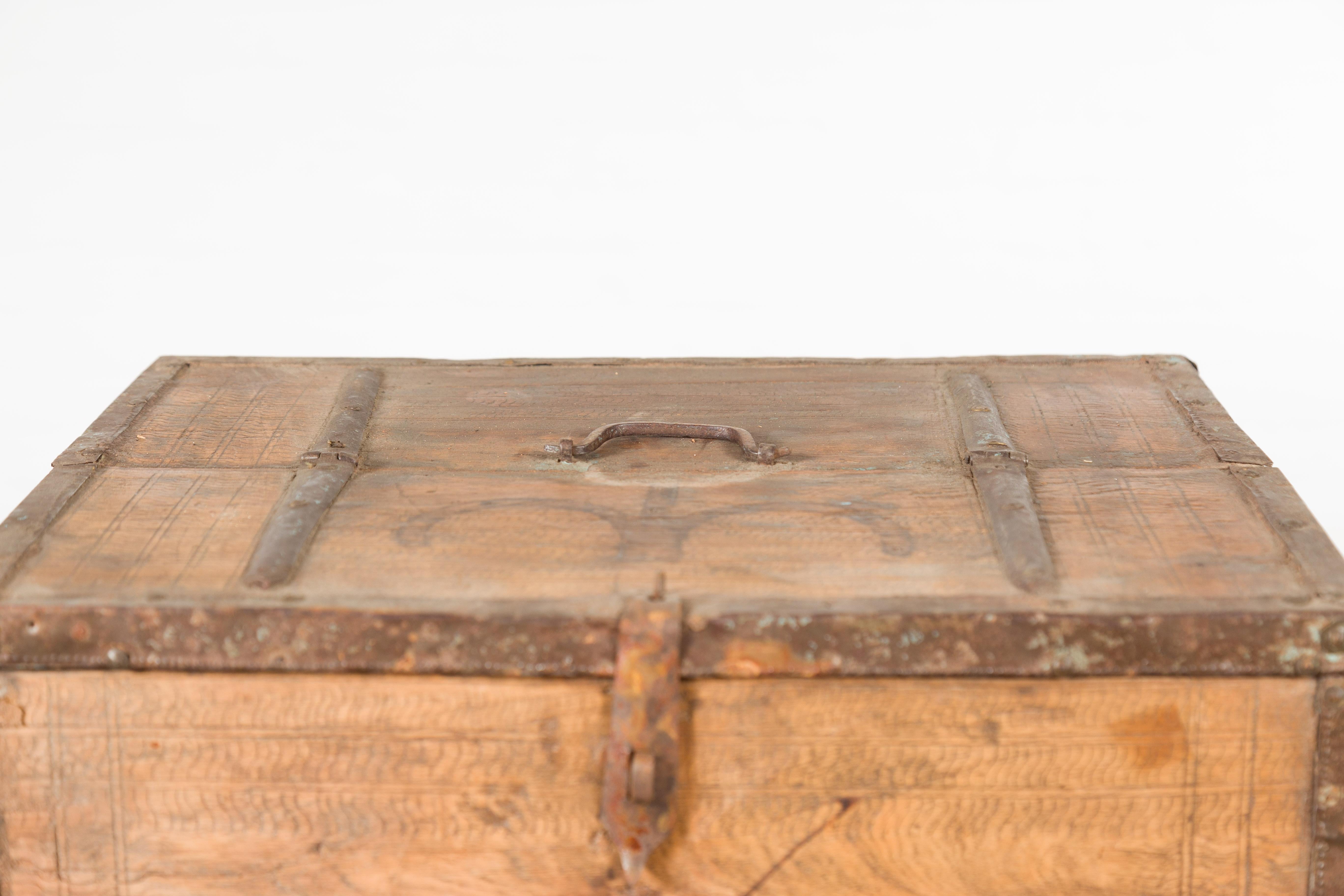 Rustic Indian 19th Century Wooden Box with Iron Details and Incised Motifs For Sale 3