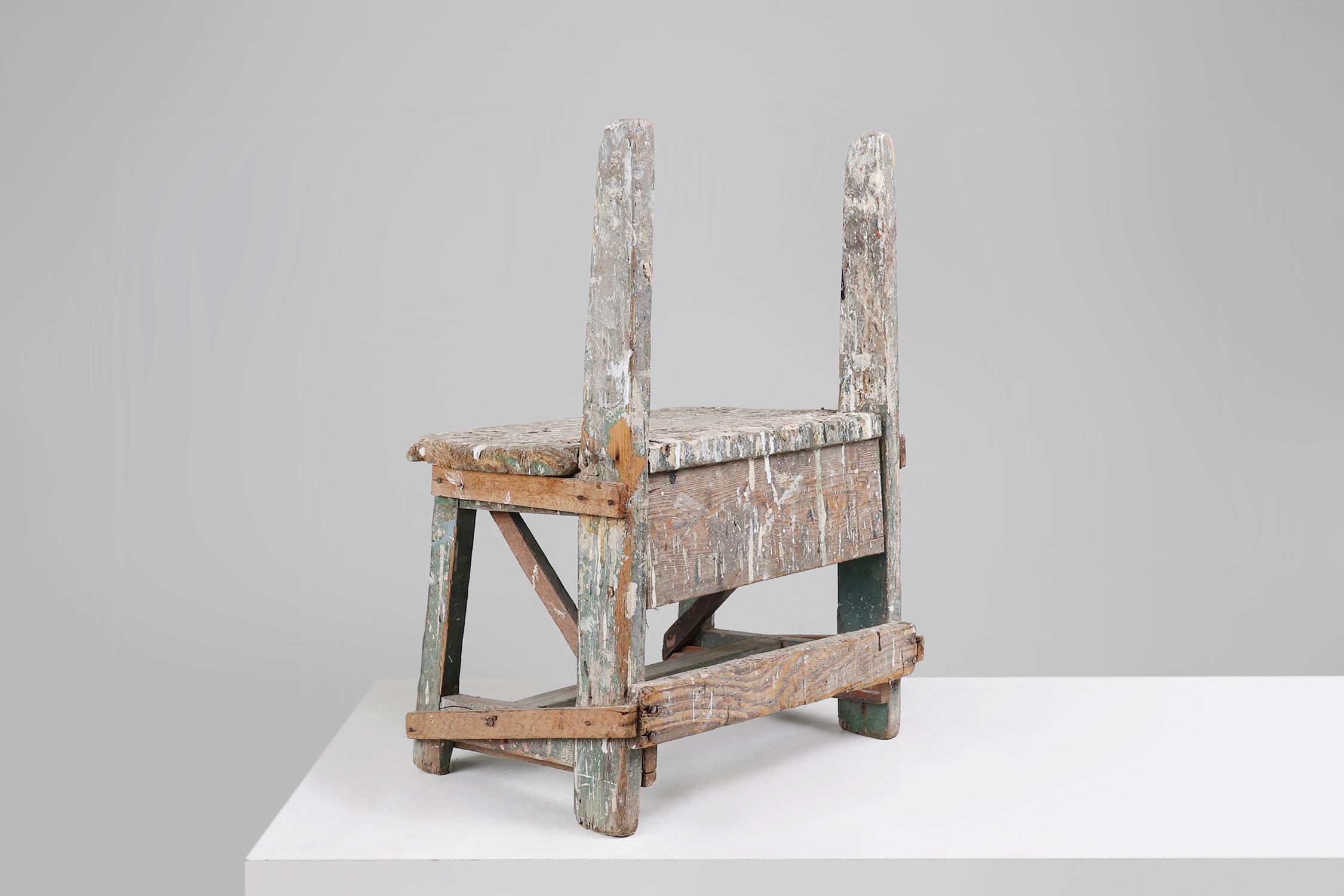 Tabouret industriel rustique avec une belle patine, France ca. 1900 en vente 1
