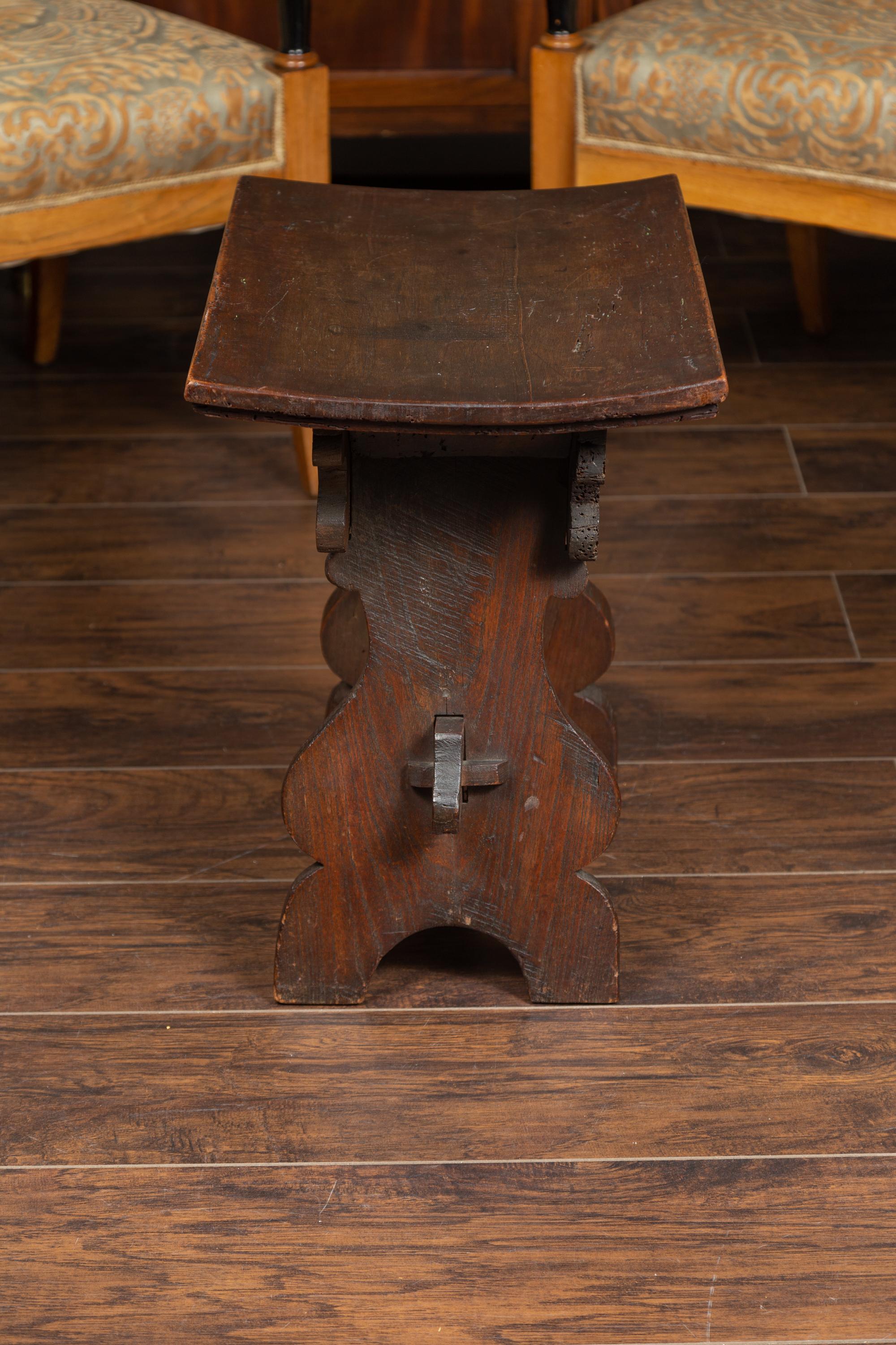 Rustic Italian 1800s Walnut Stool with Splaying Trestle Base and Carved Apron 8