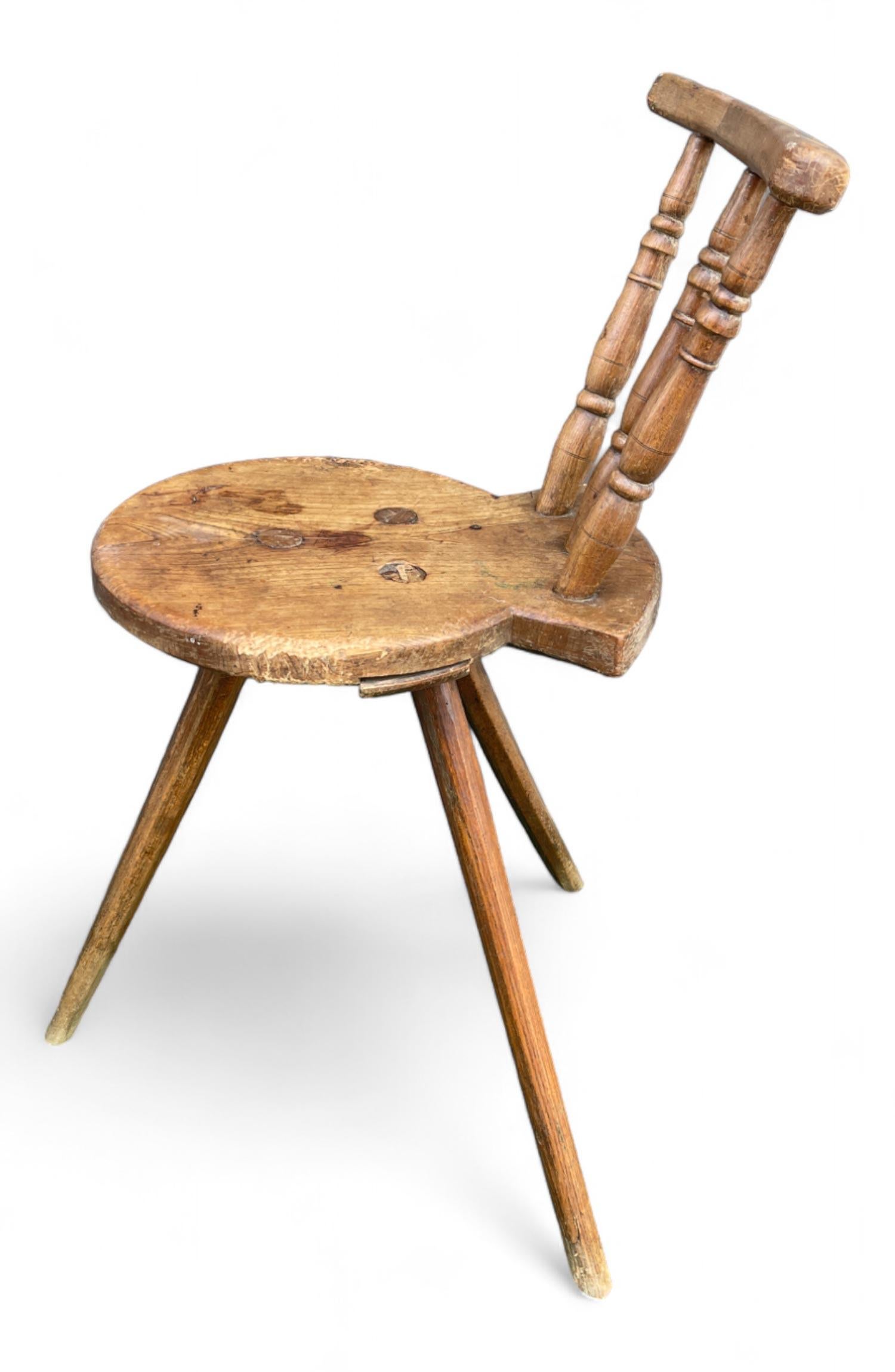 Rustikaler italienischer Alpenstuhl (Mid-19th Century) im Angebot