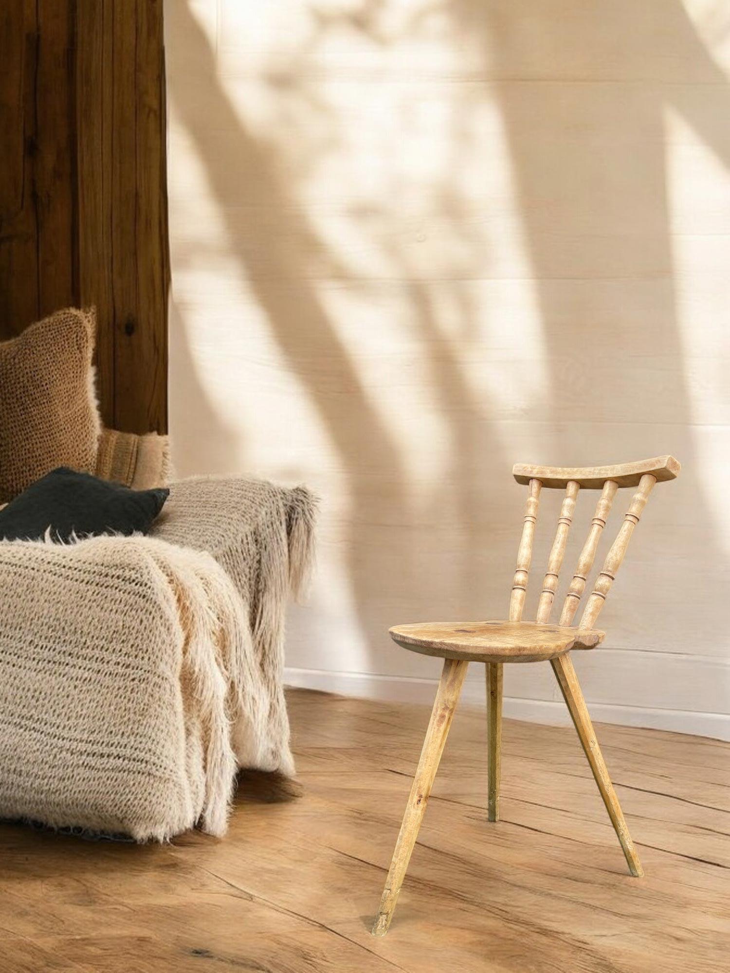 Chaise alpine rustique italienne en vente 2