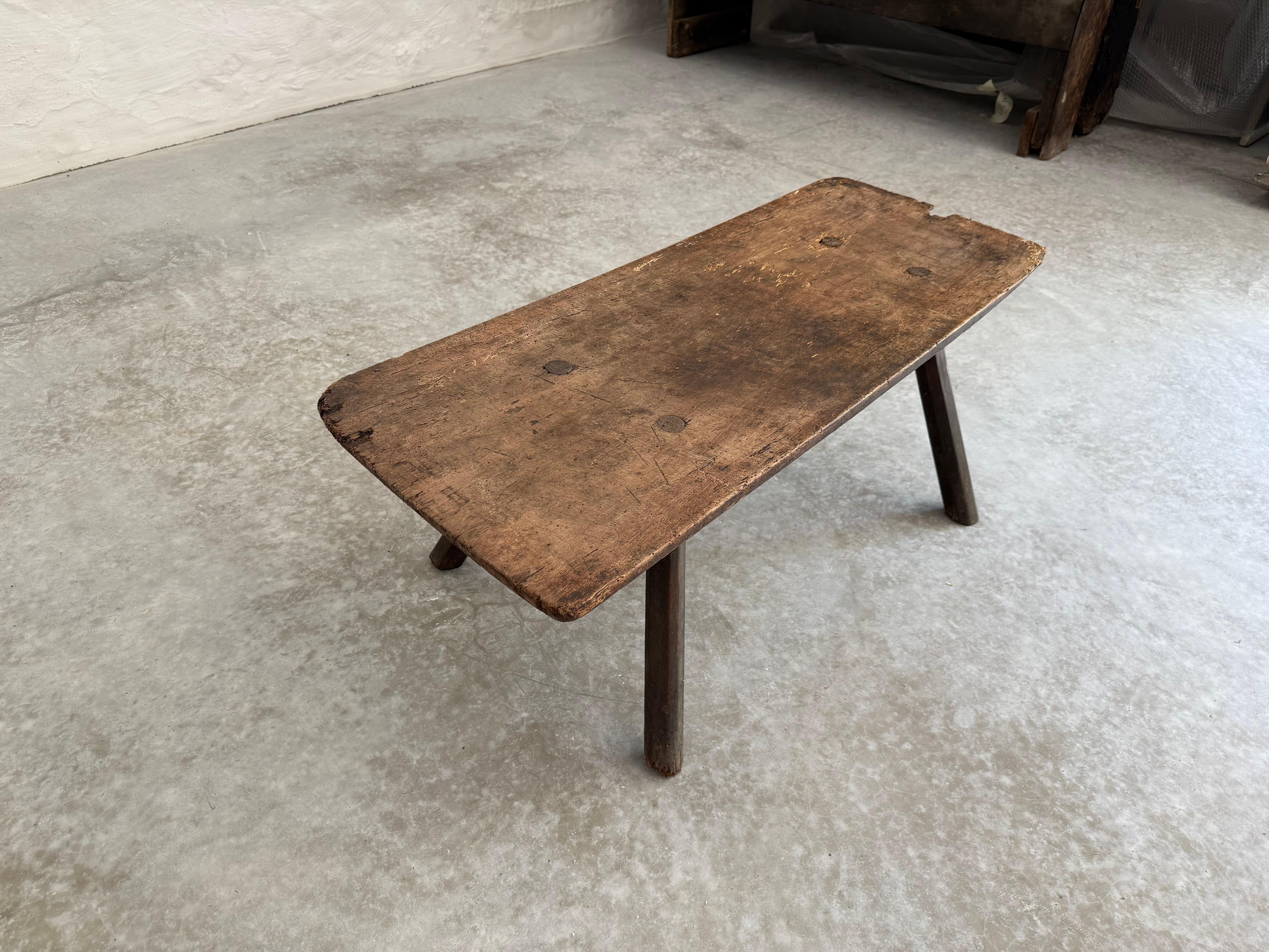 Pine Rustic Italian Coffee Table with Peg Legs For Sale
