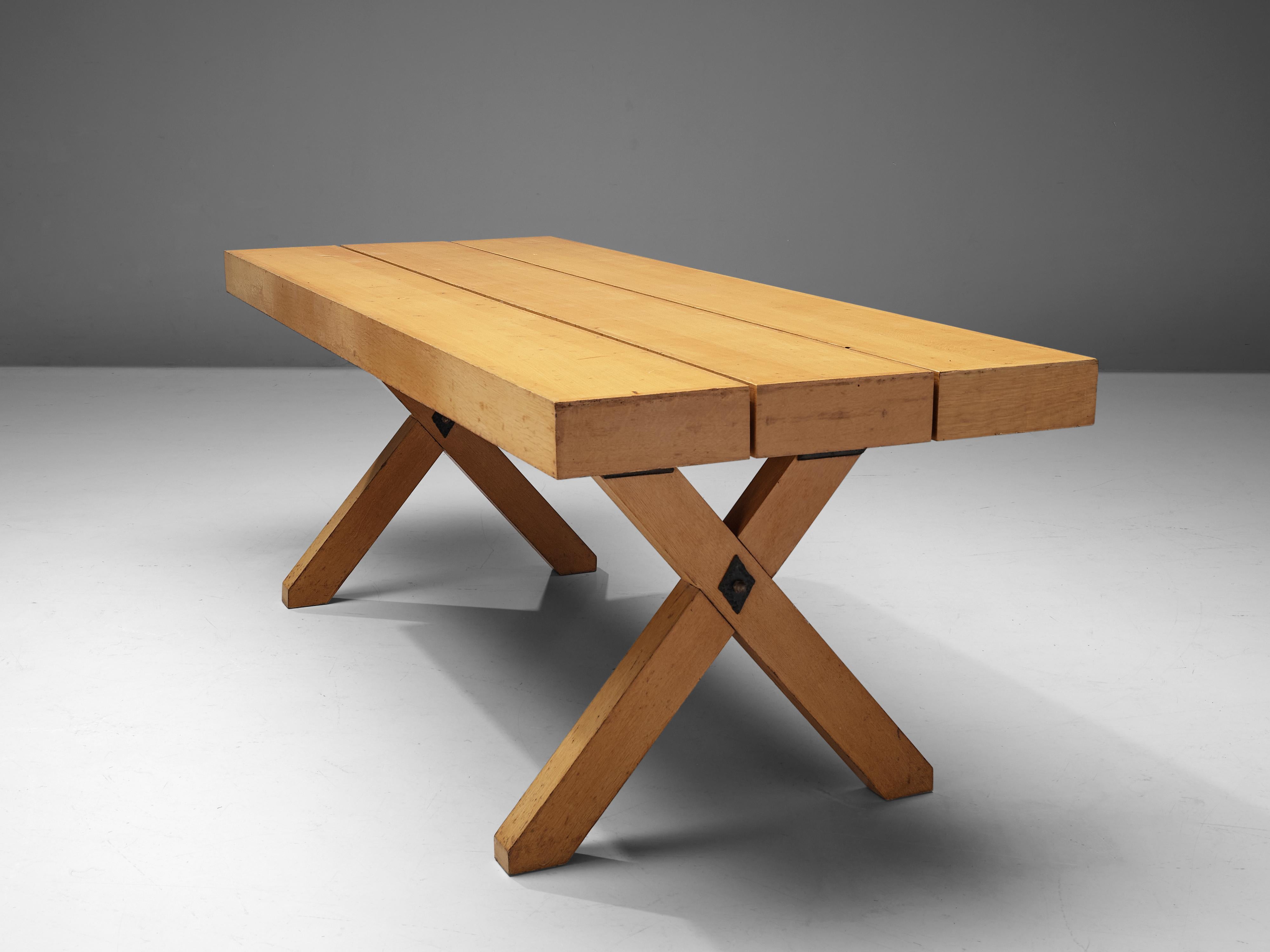 Rustic Italian Oak Cross-Legged Dining Table with Metal For Sale 1