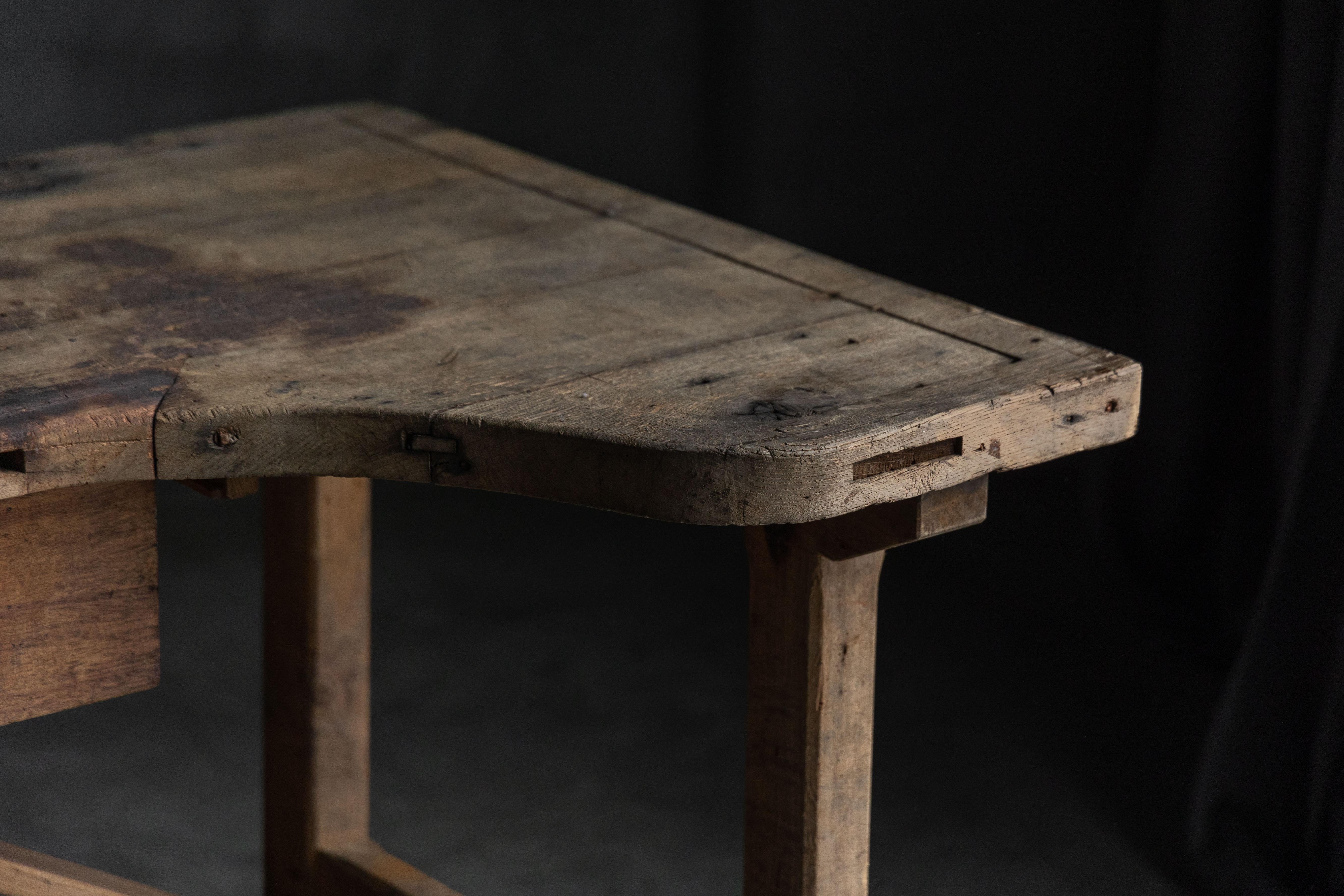 Établi rustique de bijoutier, France, XIXe siècle en vente 1