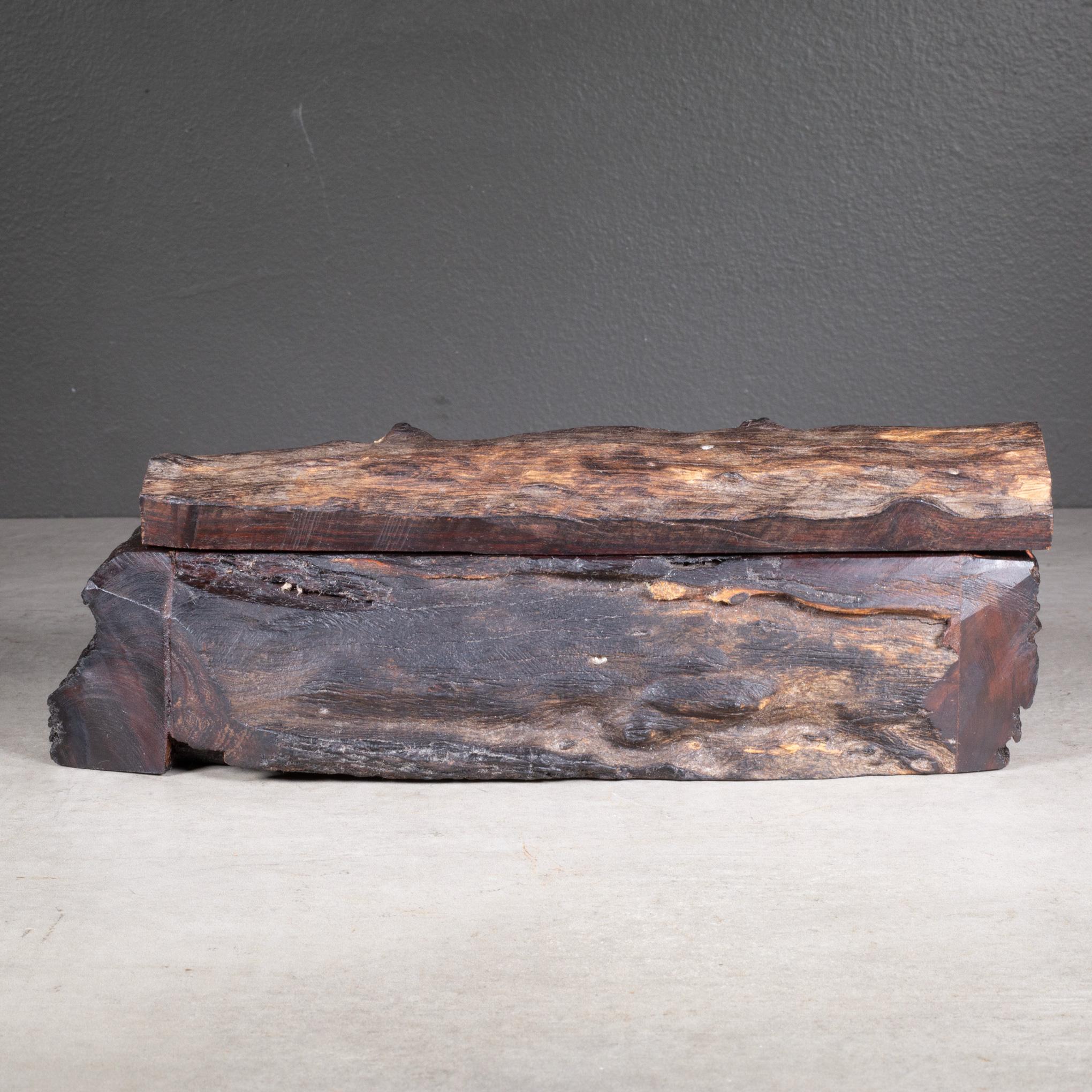 Rustic Live Edge Rosewood Box c.1940 In Good Condition For Sale In San Francisco, CA