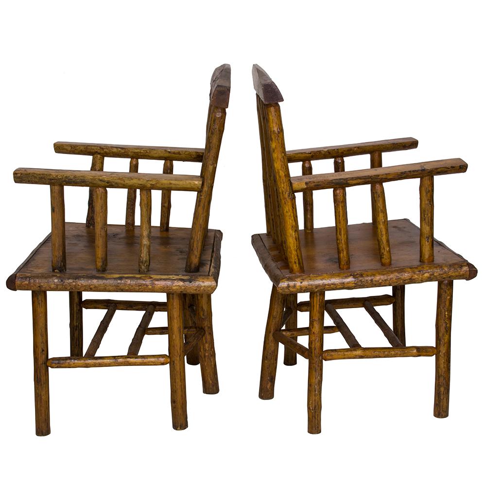 Reminiscent of furniture crafted by Oregon builder John Steiner, these log cabin armchairs have a fantastic rusticity and are completely hand-built.