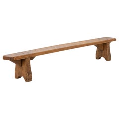 Banc bas rustique en bois massif, France, vers 1850