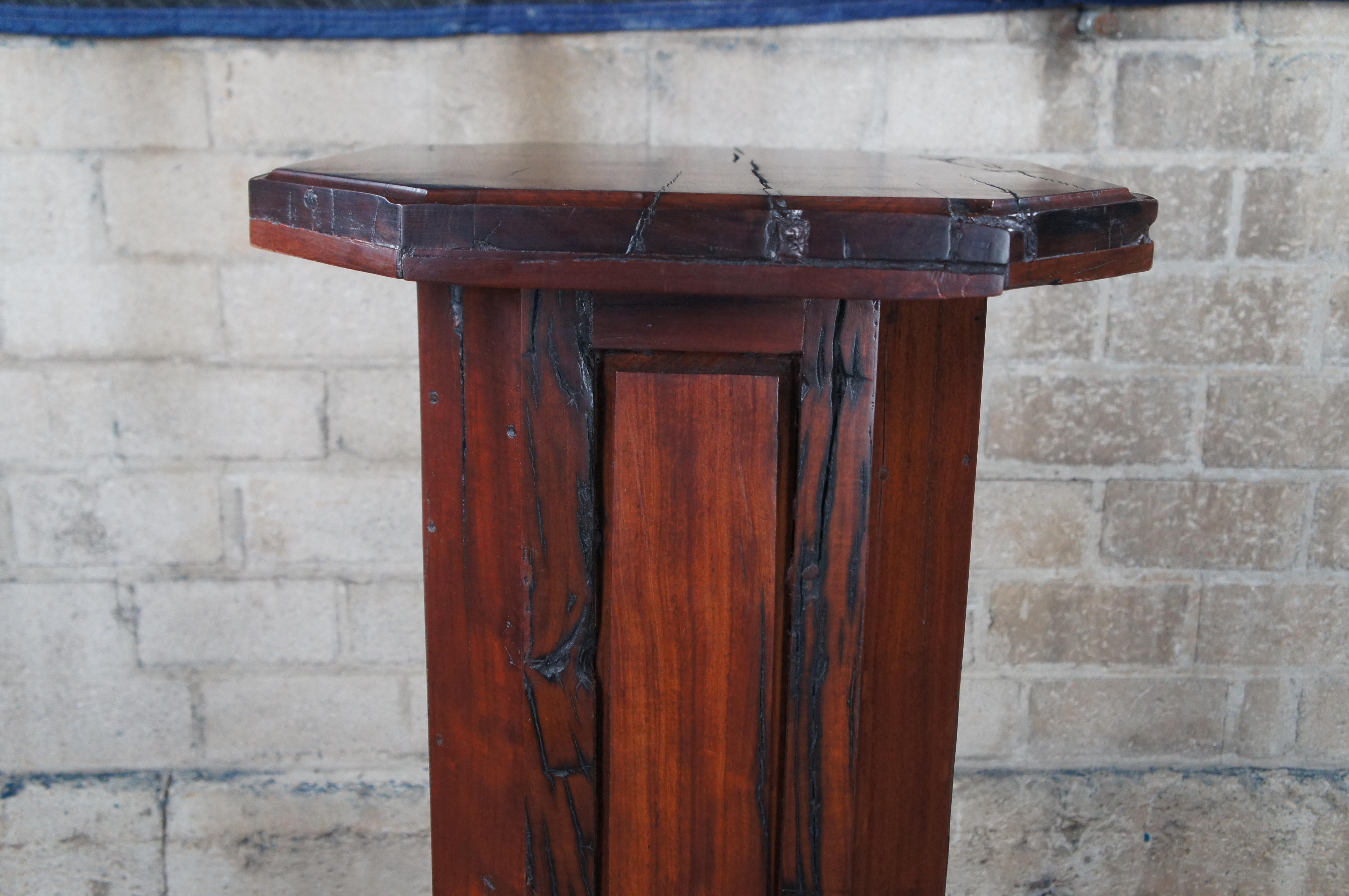 Acajou Sculpture rustique en acajou avec panneaux Sculpture sur piédestal Plant Bust Stand Base Colonne 42