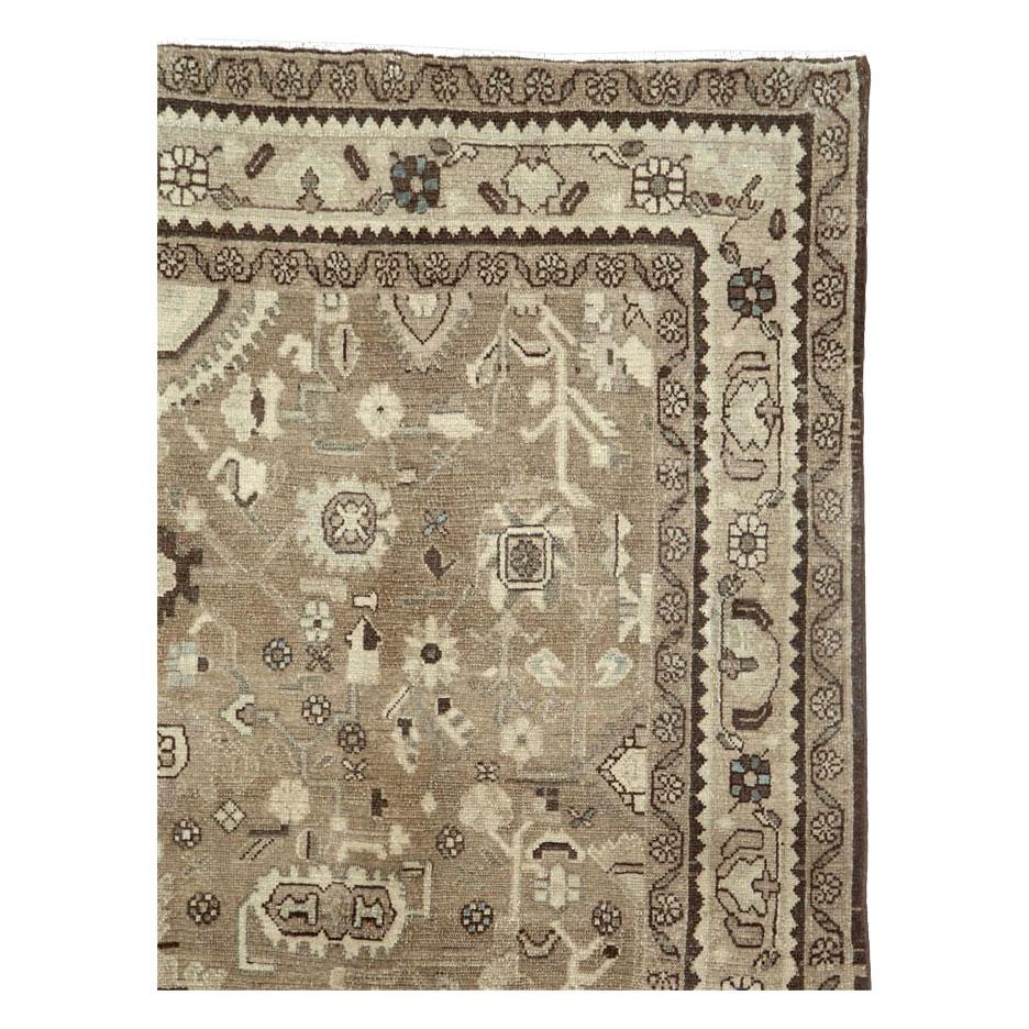 Rustic Mid-20th Century Century Handmade Persian Malayer Gallery Accent Rug In Good Condition For Sale In New York, NY
