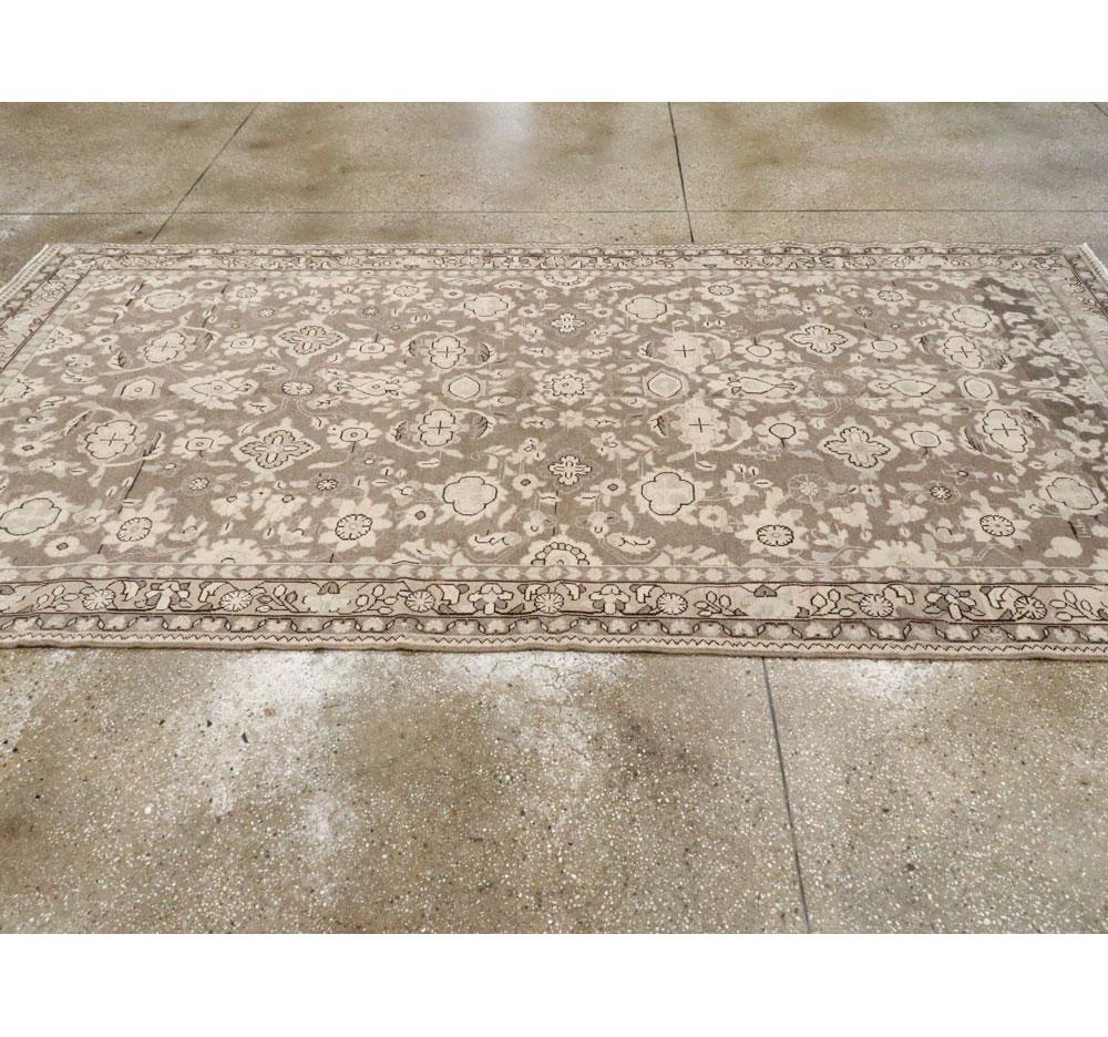 Rustic Mid-20th Century Century Handmade Persian Malayer Gallery Accent Rug For Sale 3