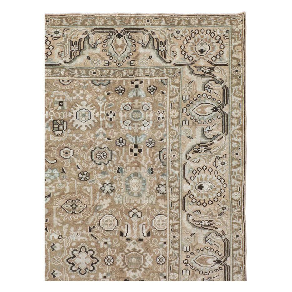 Rustic Mid-20th Century Handmade Persian Malayer Room Size Accent Rug In Good Condition For Sale In New York, NY