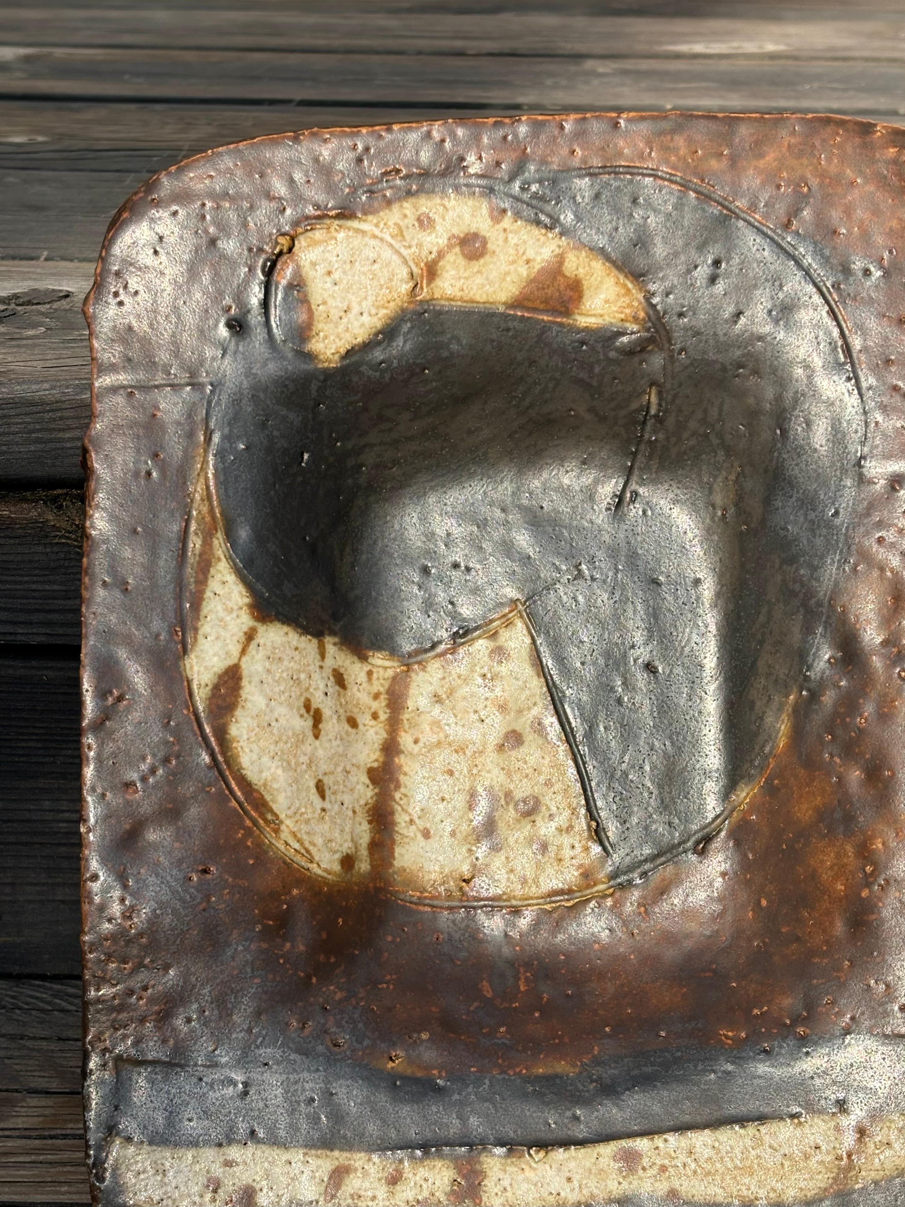 Rustic Midcentury Ceramic Art Plate, 1979 For Sale 4