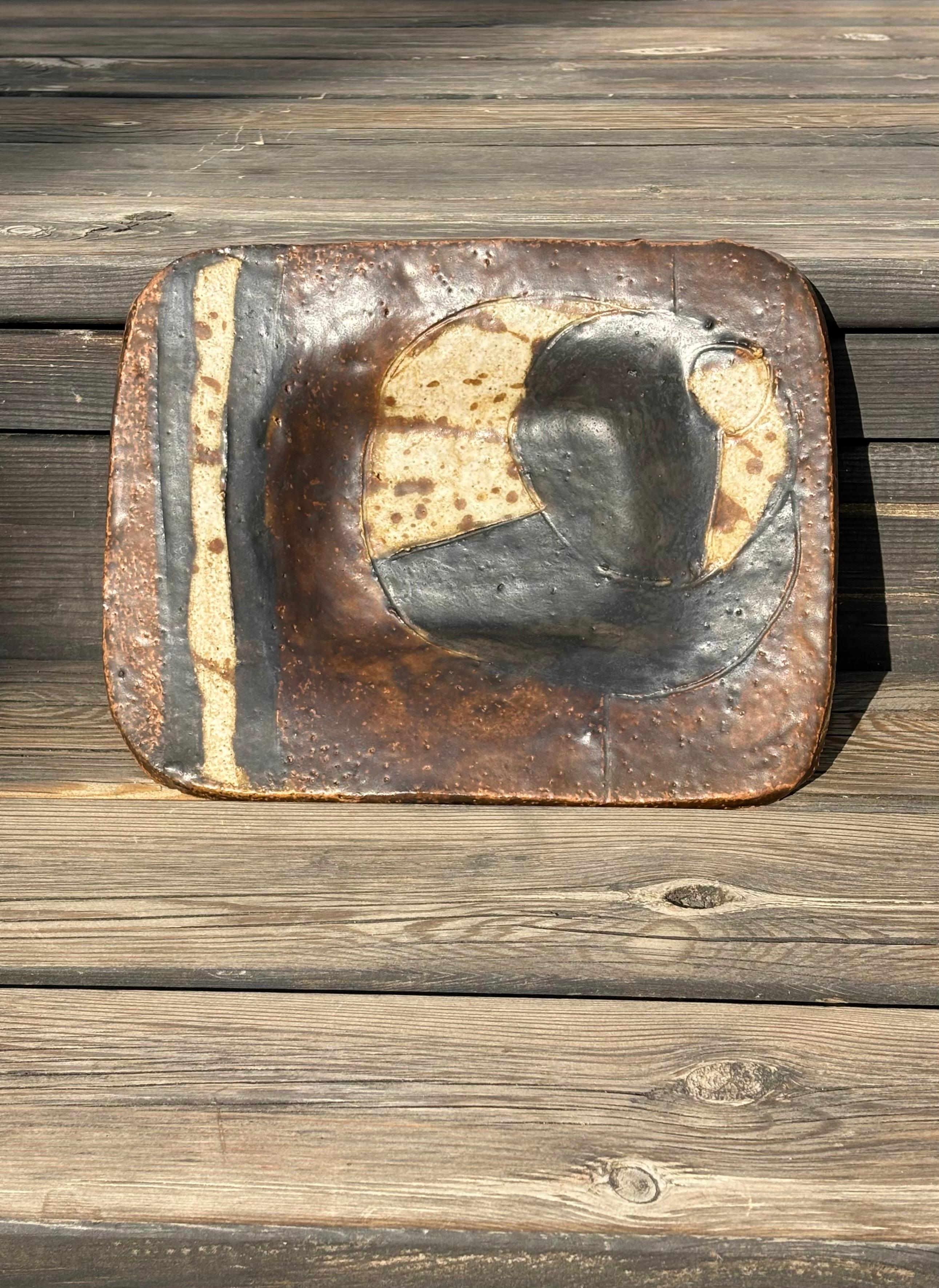 Hand-Carved Rustic Midcentury Ceramic Art Plate, 1979 For Sale
