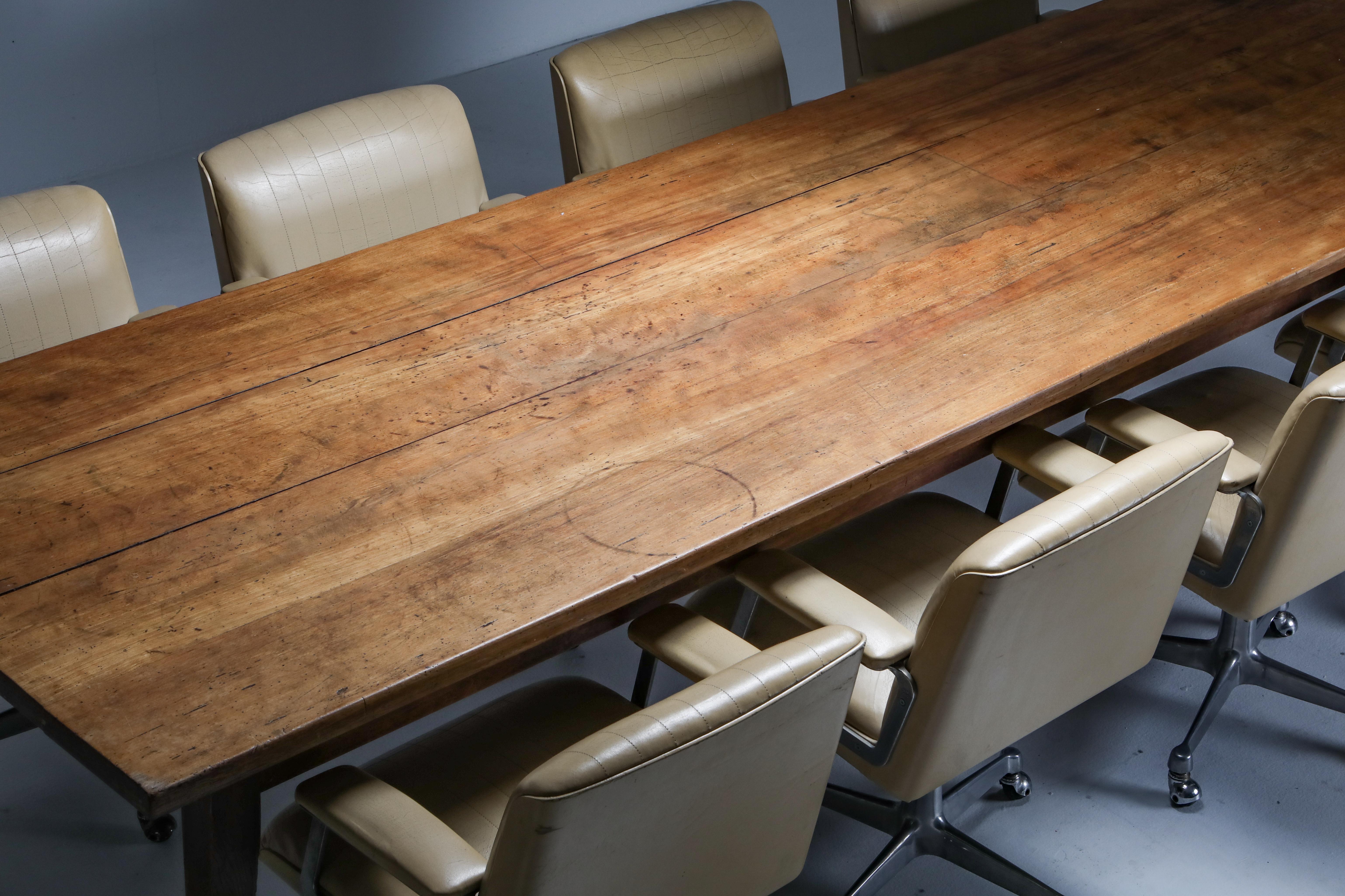 Rustic Modern Oak Farmer's Table from the Early 20th Century - Zoe 9