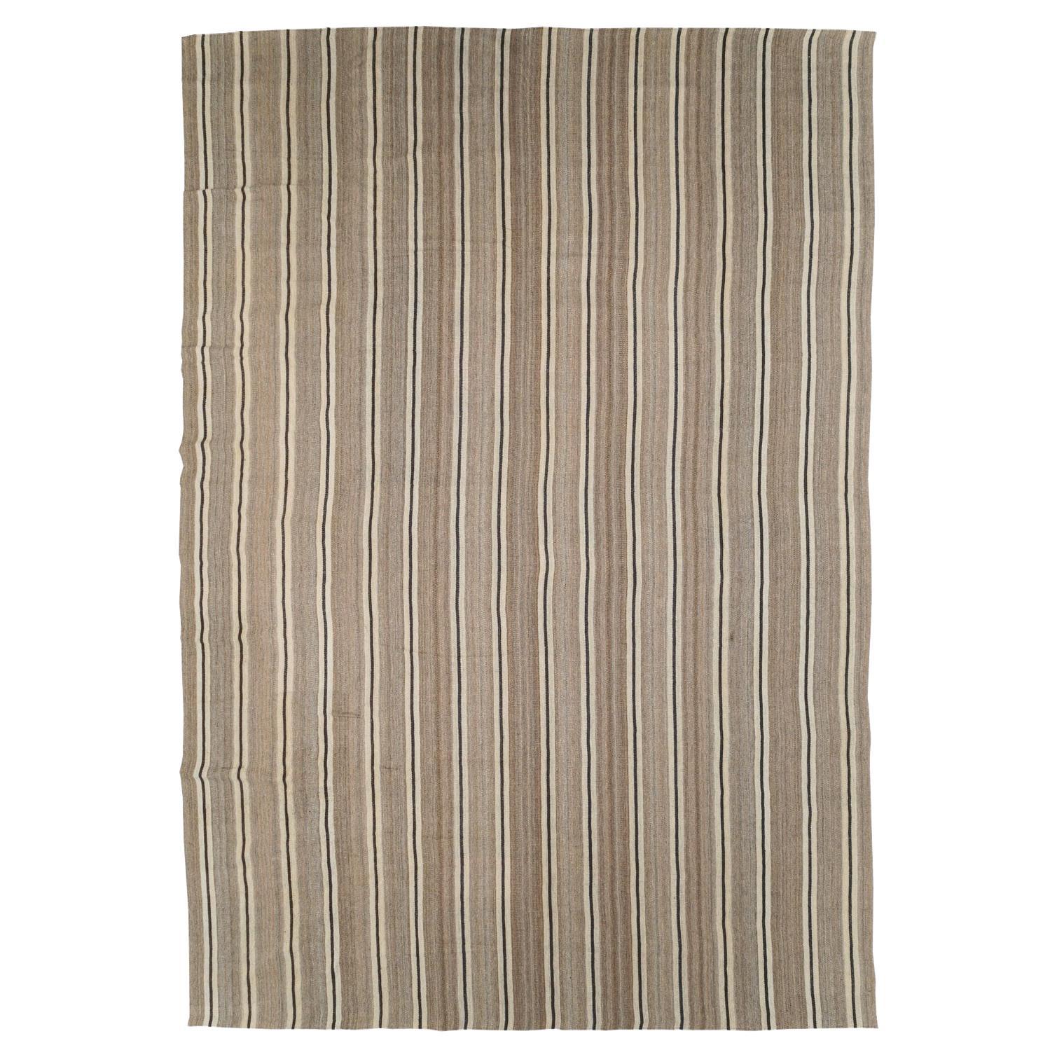 Rustic Modern Turkish Handmade Flatweave Kilim Oversize Carpet For Sale
