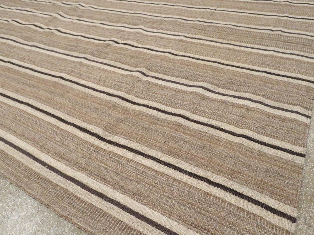 Rustic Modern Turkish Handmade Flatweave Kilim Room Size Carpet For Sale 2