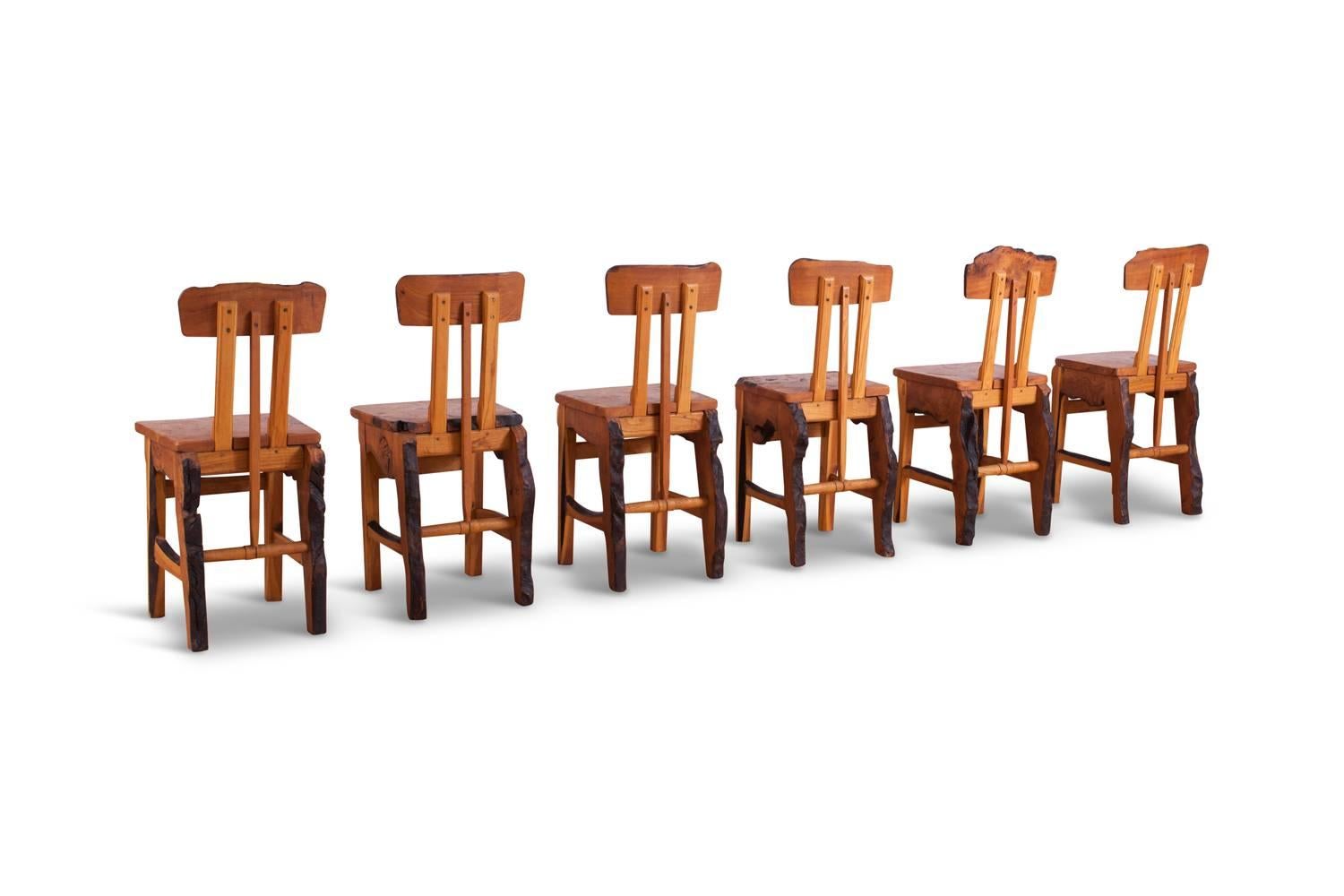 Rustikaler moderner Wabi Sabi Esstisch und Stühle im Stil von Nakashima im Angebot 7
