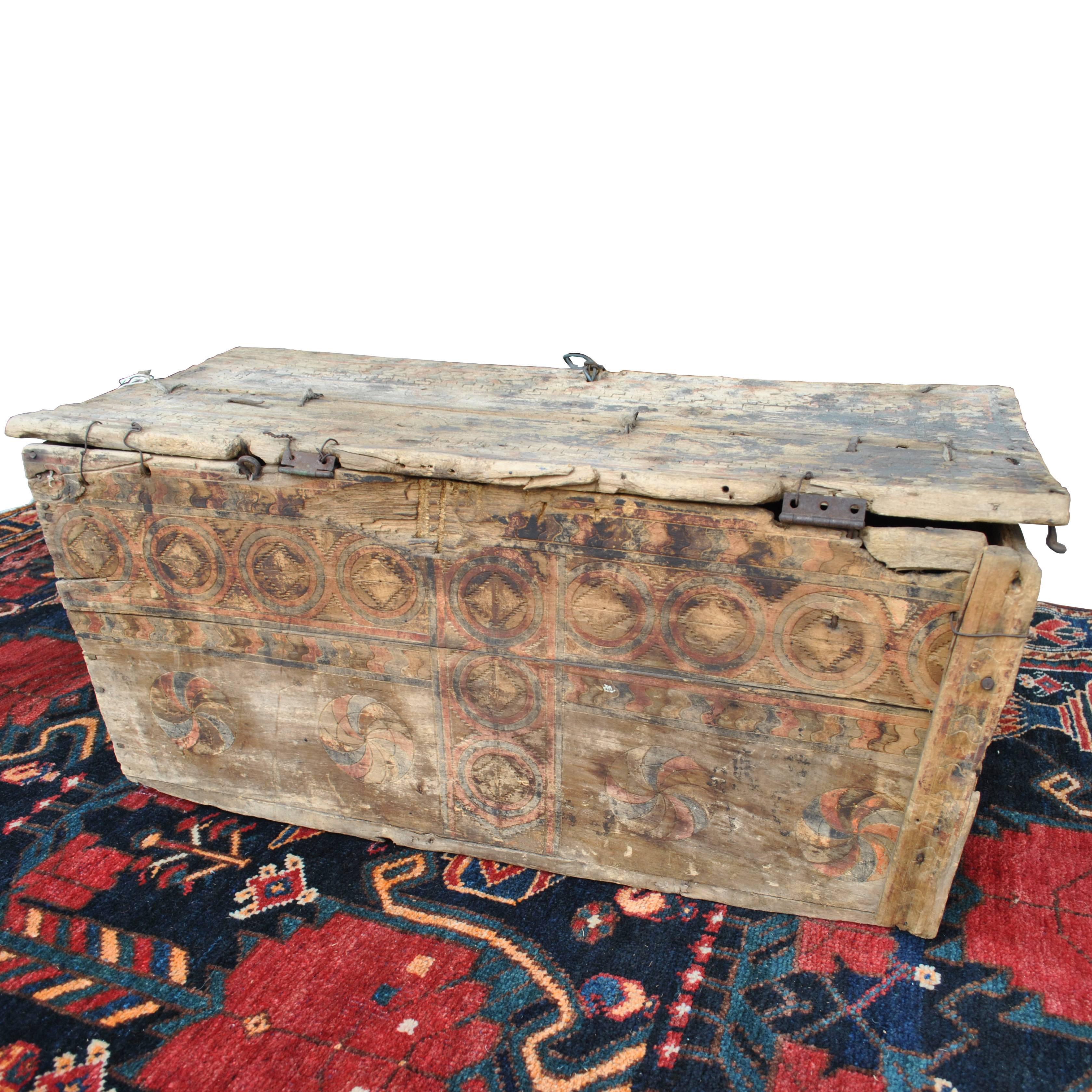 moroccan chest trunk