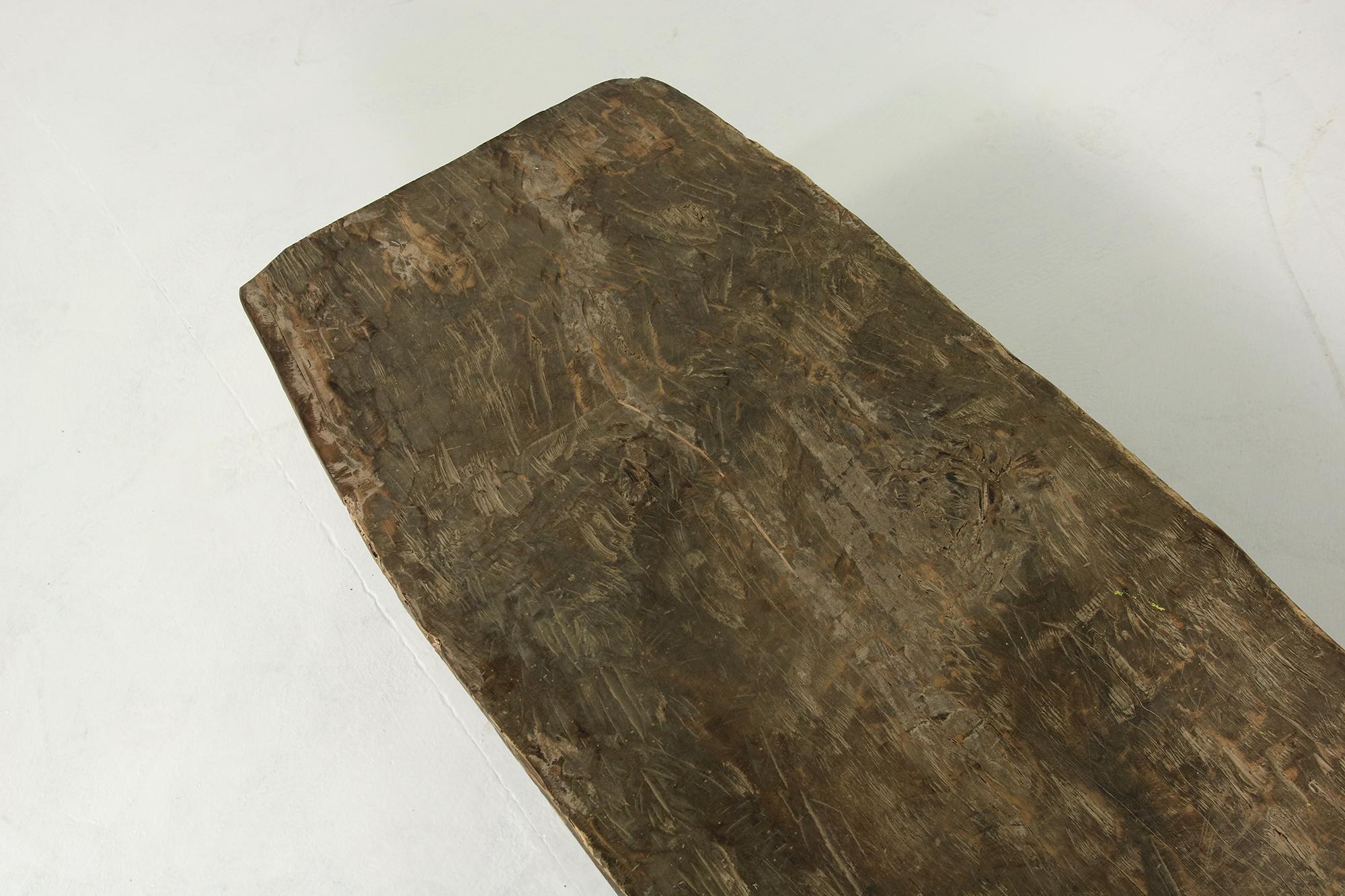 Danois Table ou banc rustique Naga:: sculpté à la main:: style Wabi Sabi:: bois massif ancien no.2