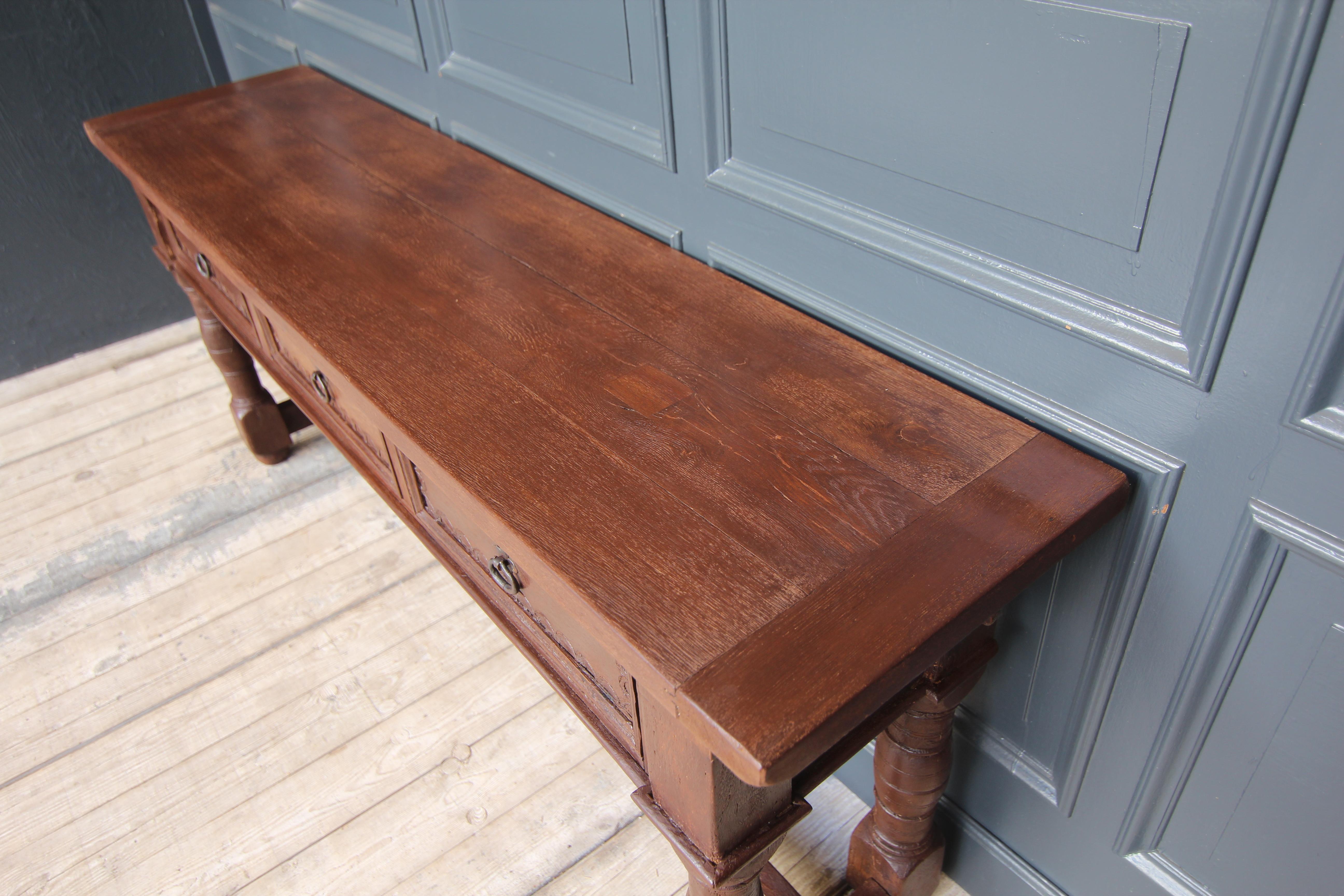 XVIIIe siècle et antérieur Table console en Oak rustique en vente