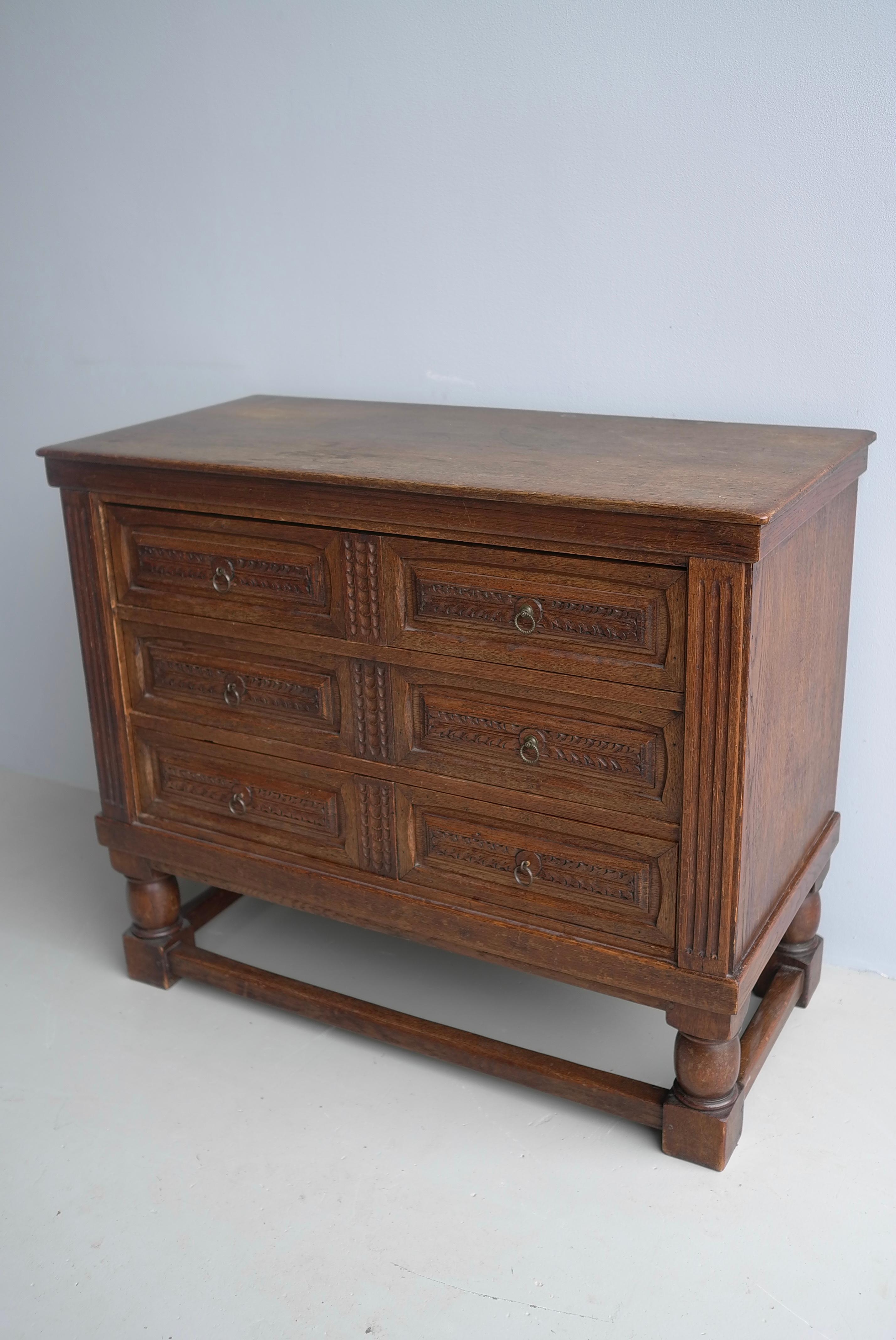 Cassettiera rustica in legno di Oak 