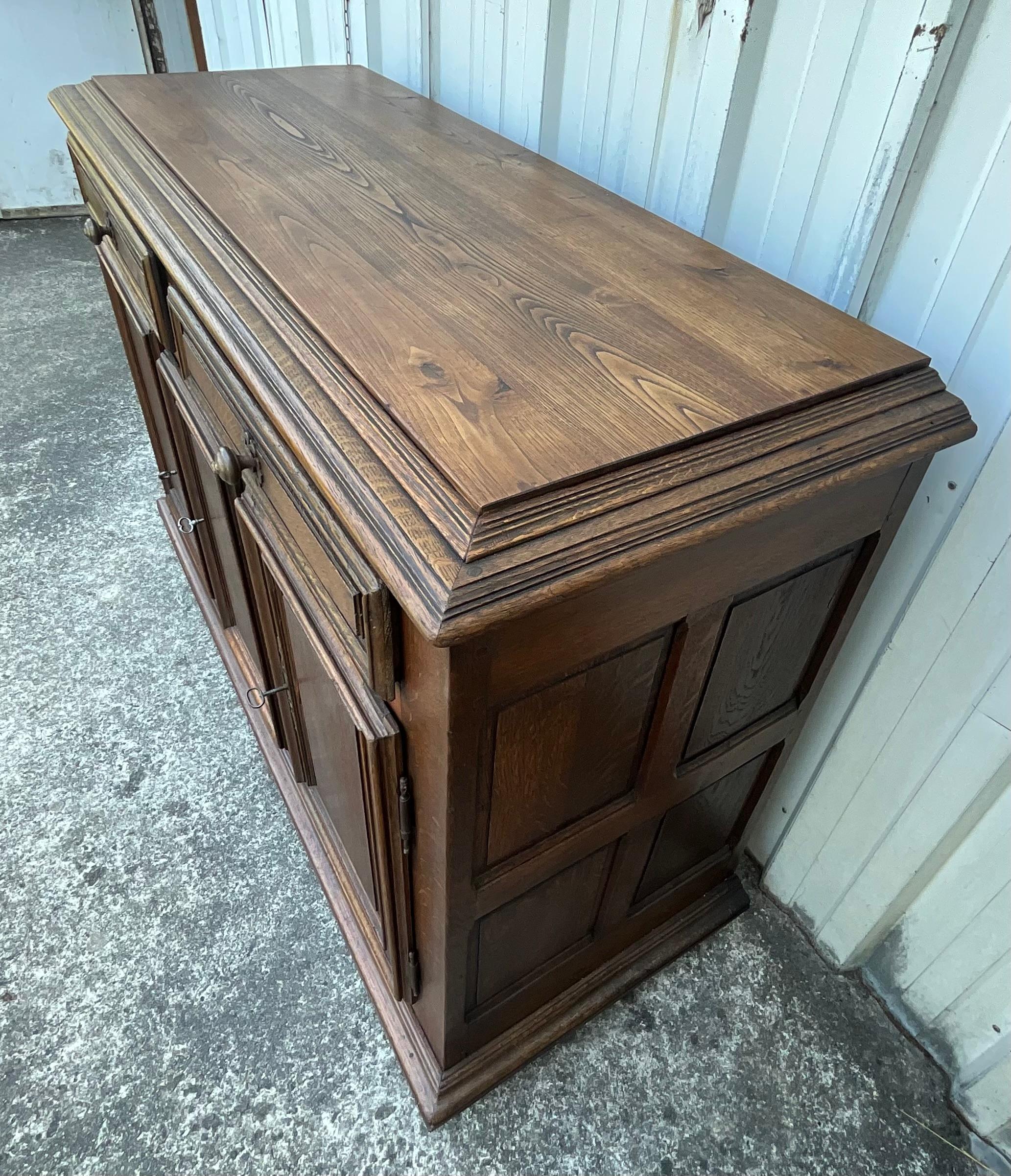 Rustic Oak Sideboard – 18th Century For Sale 6
