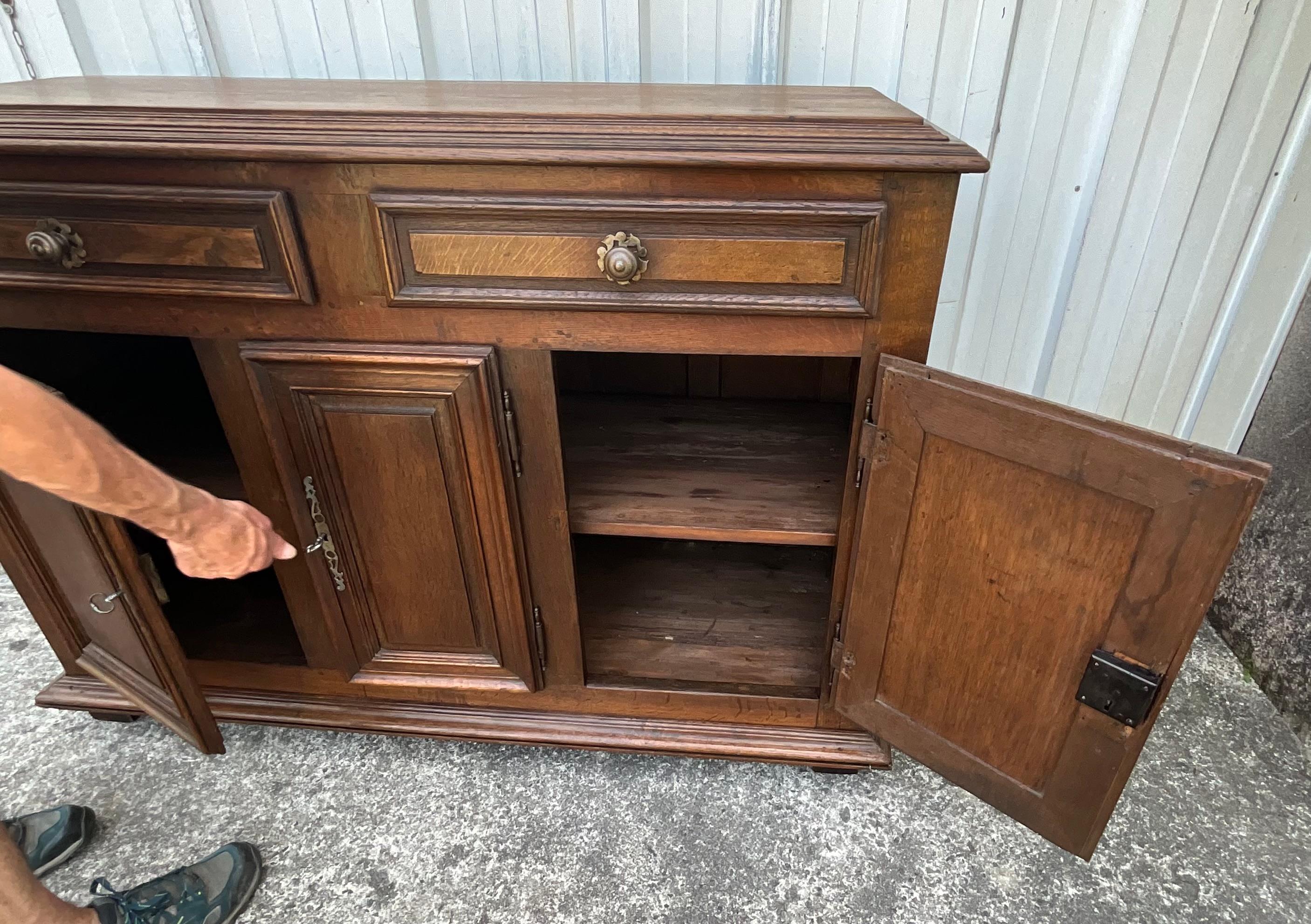 Rustic Oak Sideboard – 18th Century For Sale 9
