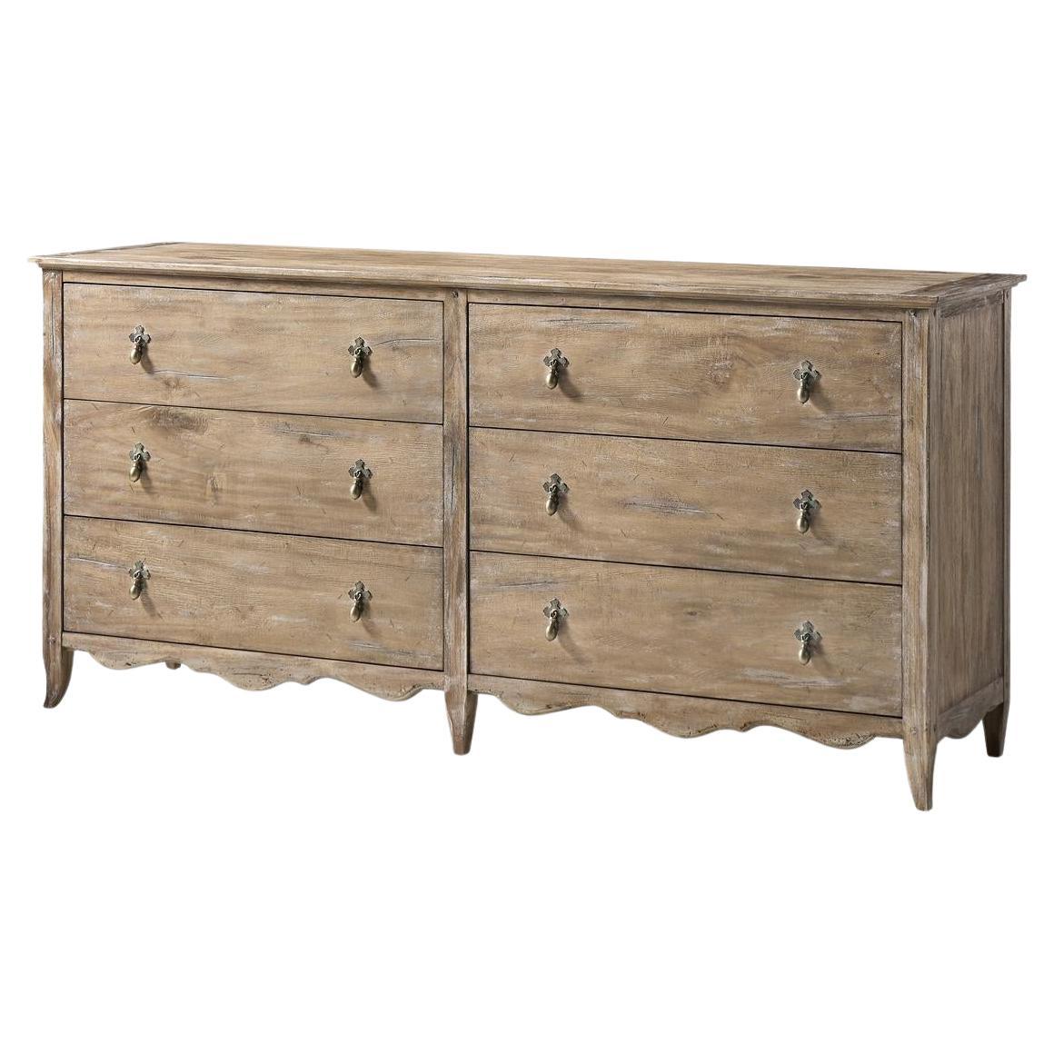 Cassettone rustico a sei cassetti di Oak Oak in vendita