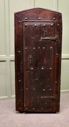 Rustic Old Oak Alcove Cupboard from a French Manoir Cellar
