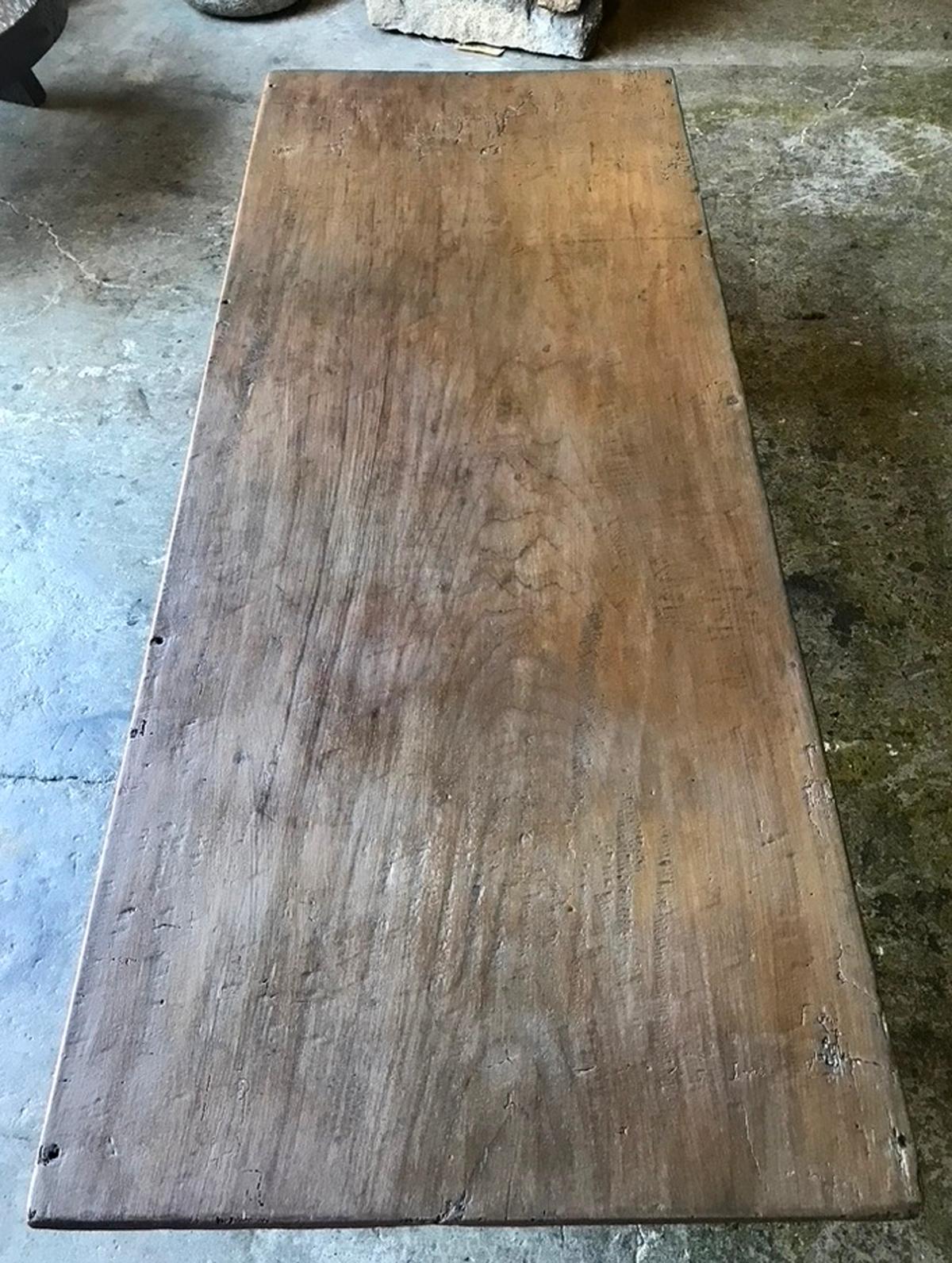 Rustic One Wide Board Coffee Table In Good Condition For Sale In Los Angeles, CA